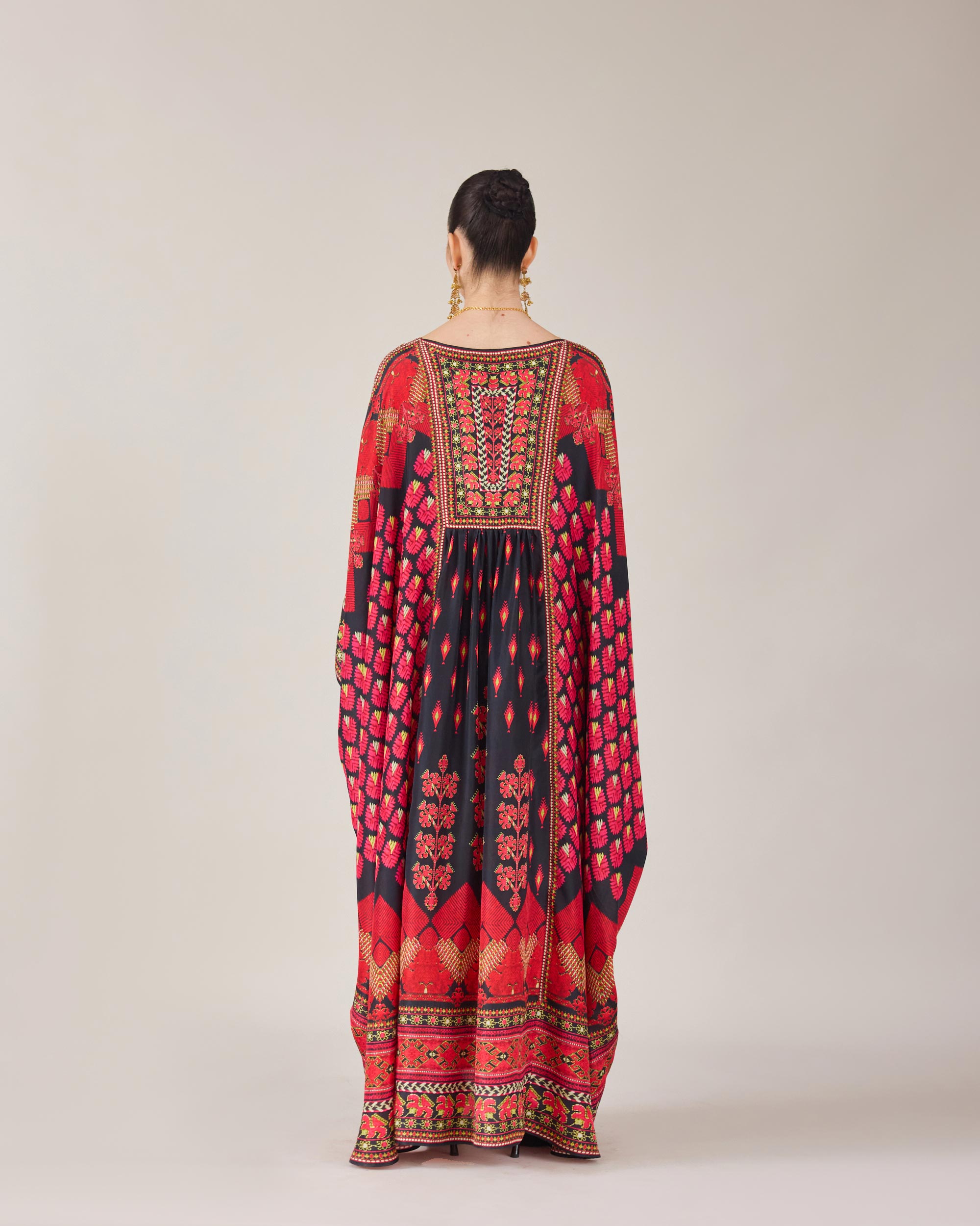 Phulkari : Yolanda
