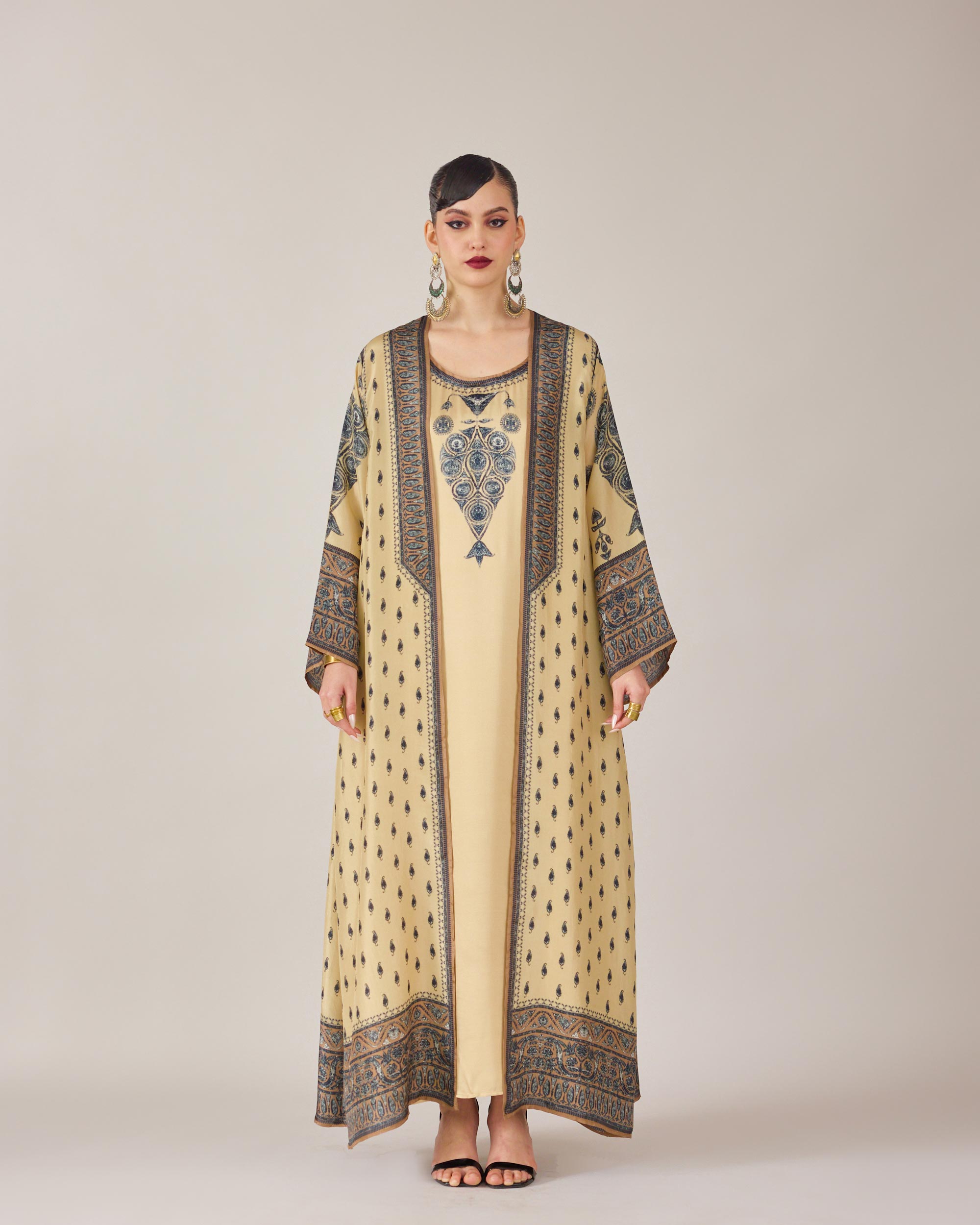 Zari : Kimono Set