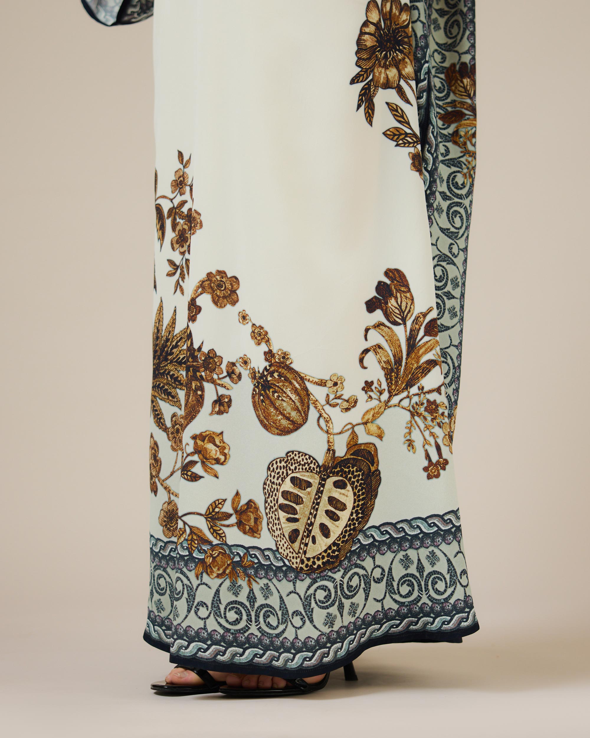 Florence : Ghufrina - Gold/White