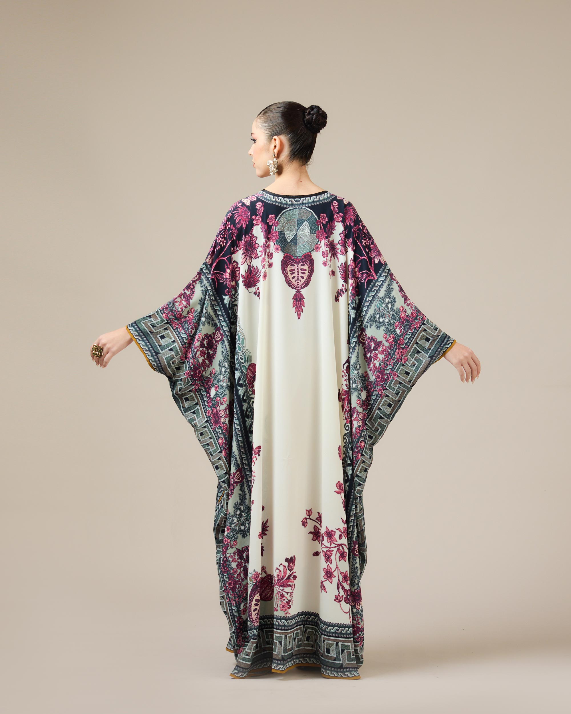 Florence : Sharifa - Ivory/Raspberry
