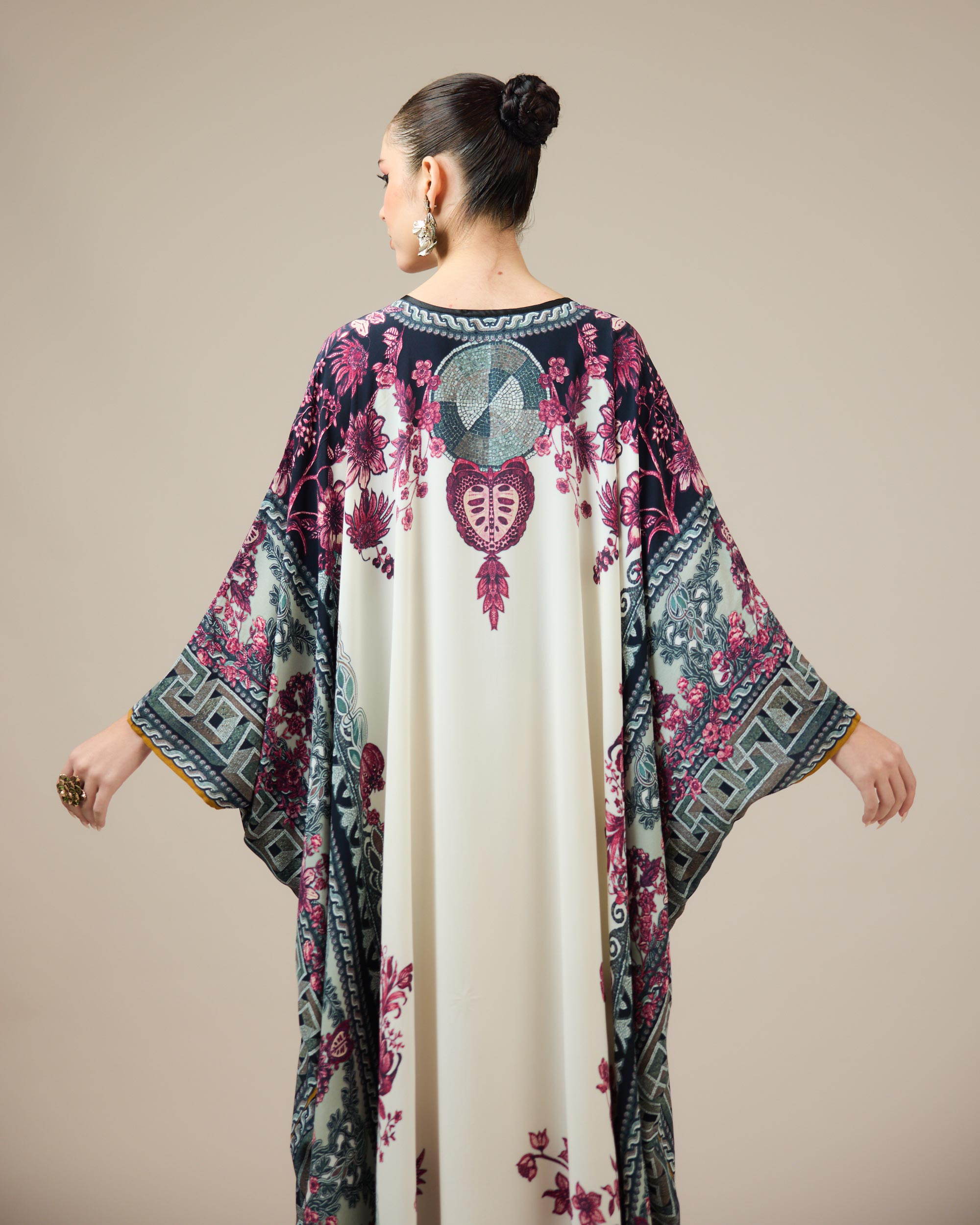Florence : Sharifa - Ivory/Raspberry