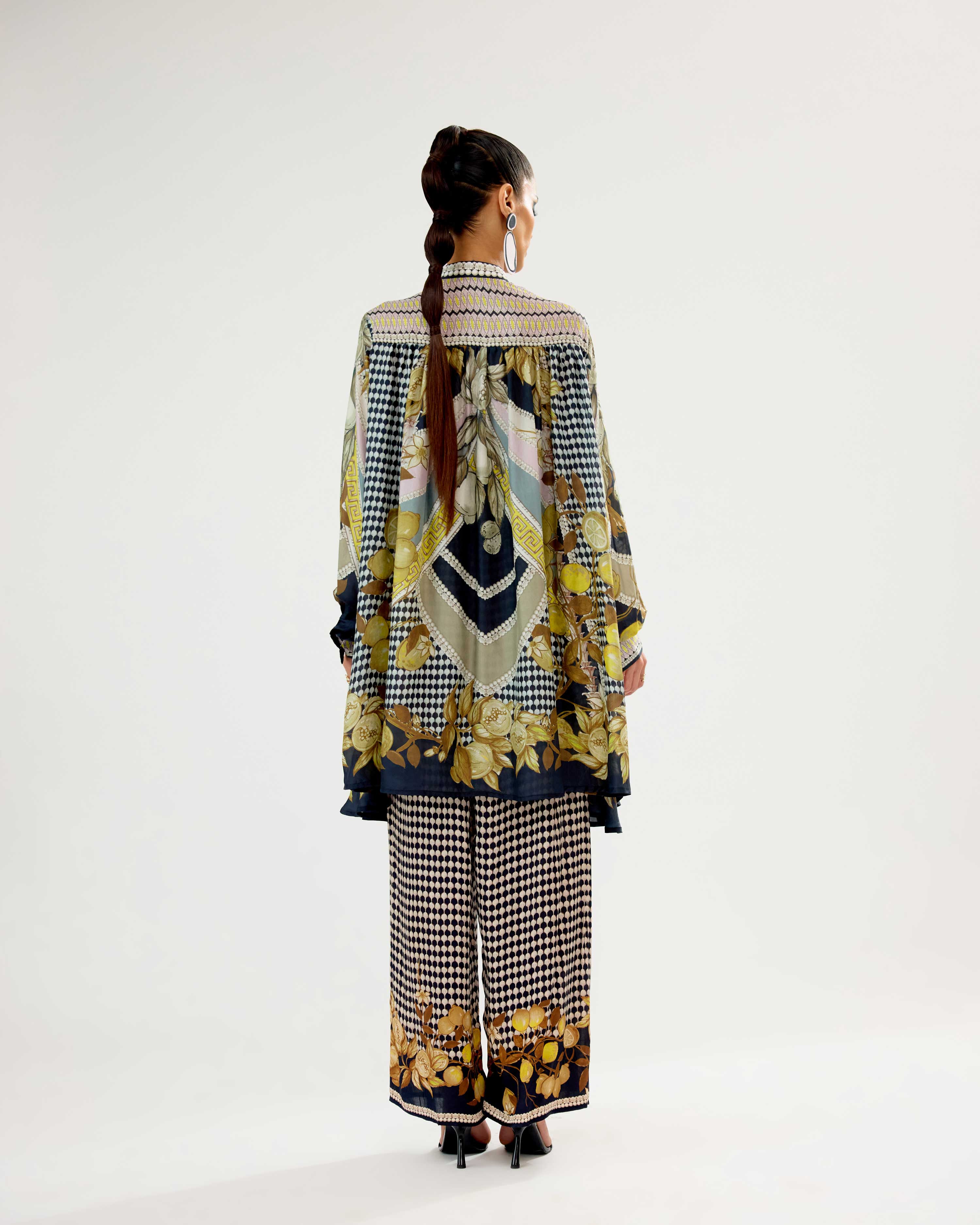 Orvieto : Nilofer - Black/Blush