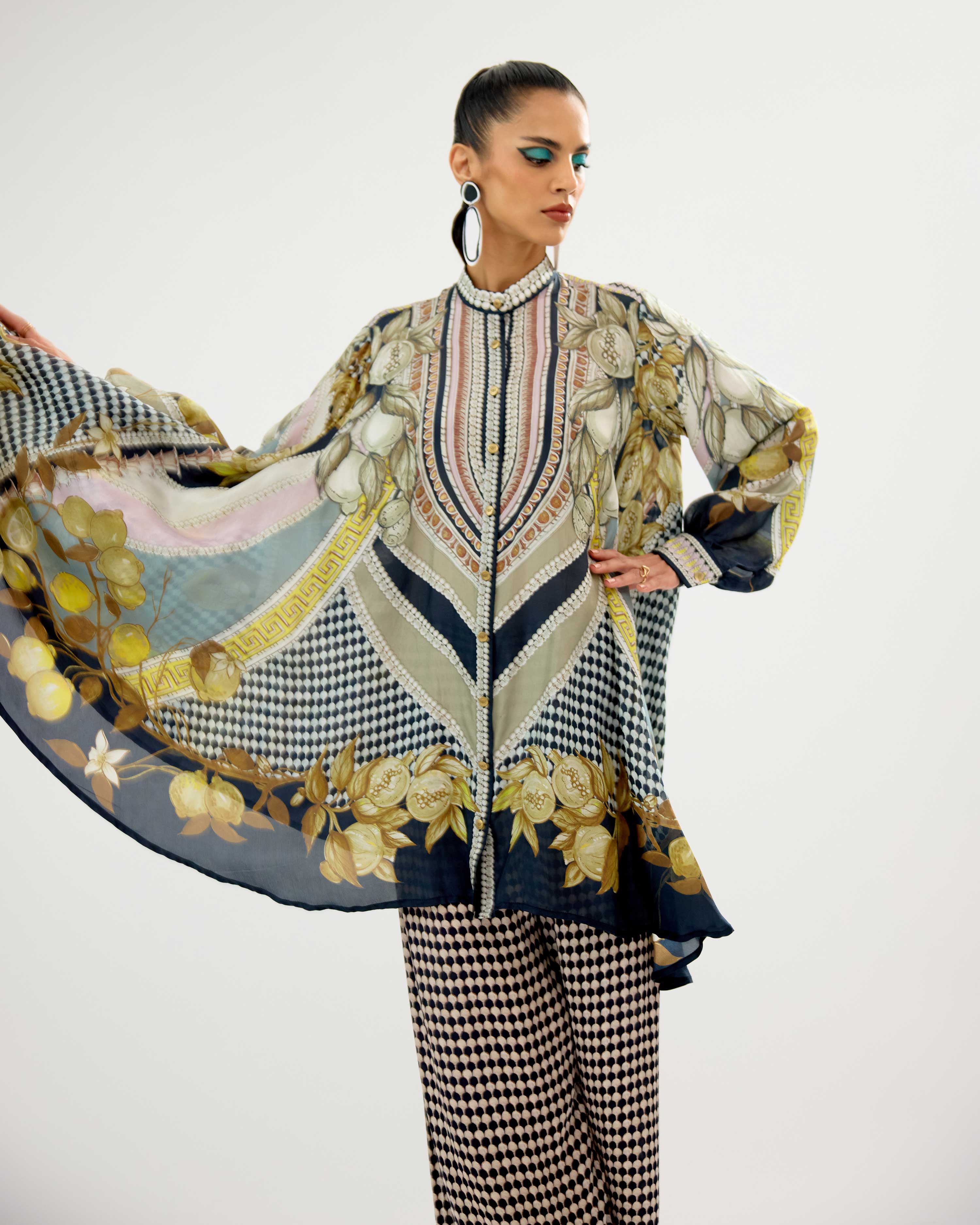 Orvieto : Nilofer - Black/Blush
