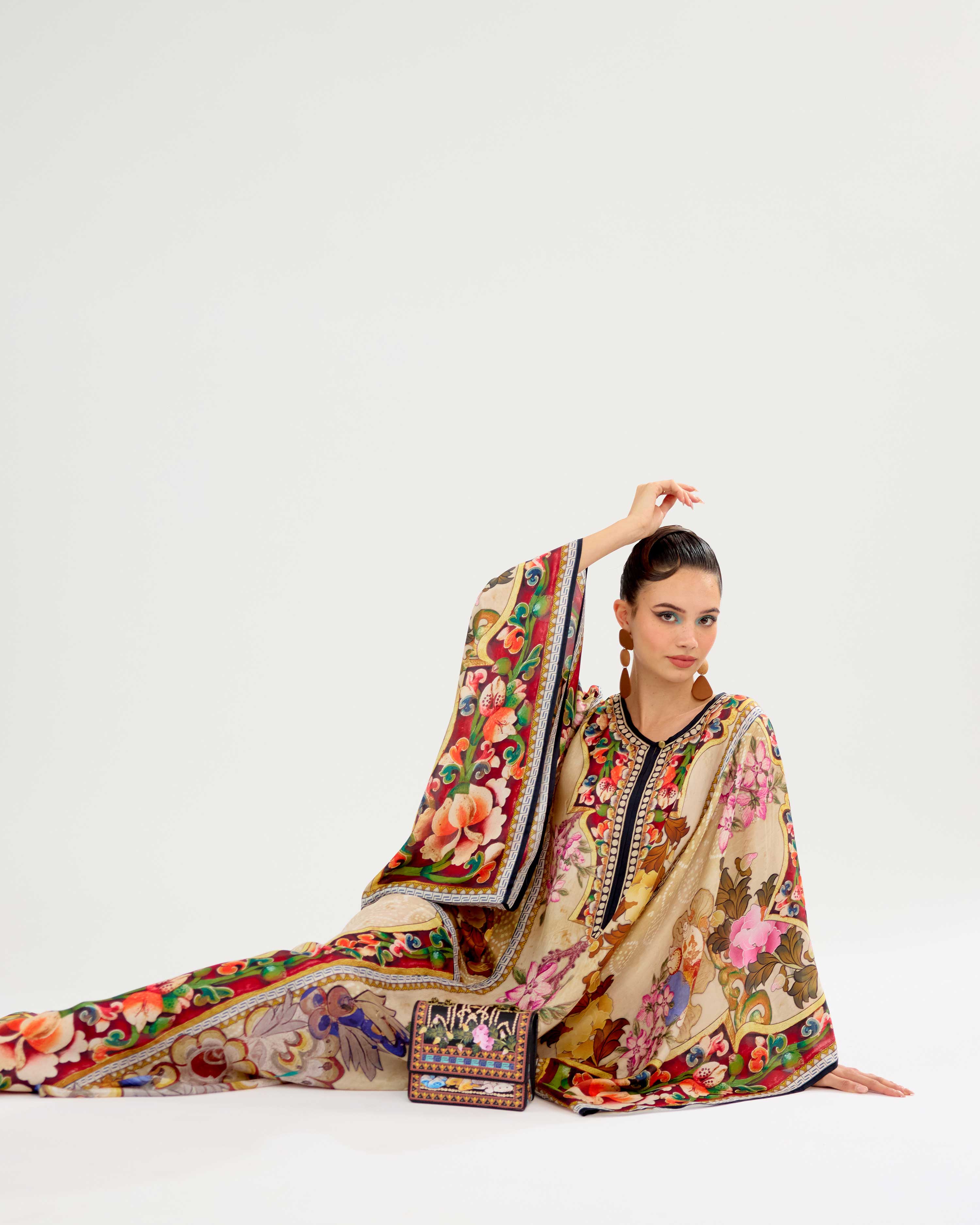Ladakh : Beatrice - Beige/Multi