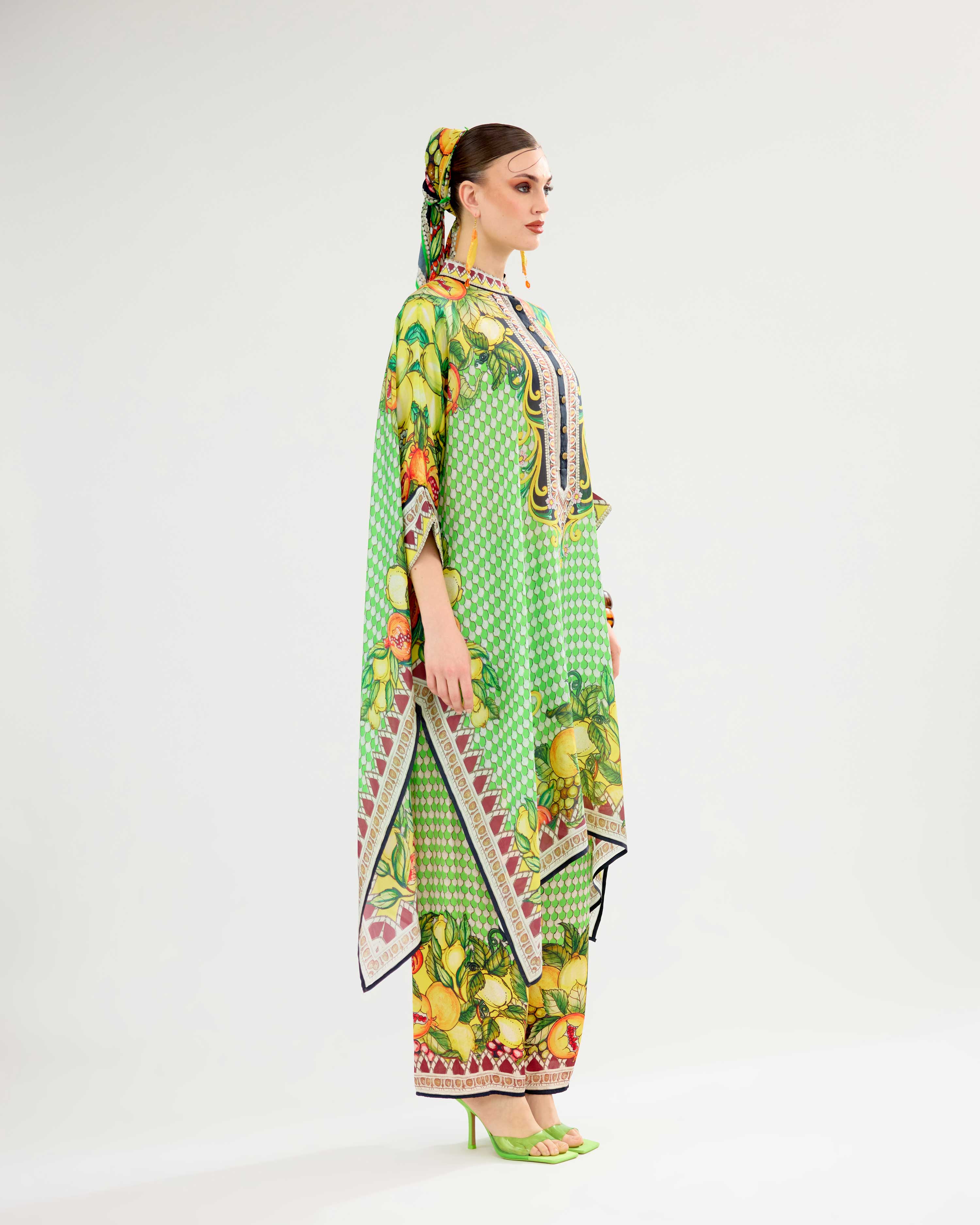 Orvieto : Chantelle 42" - Lime