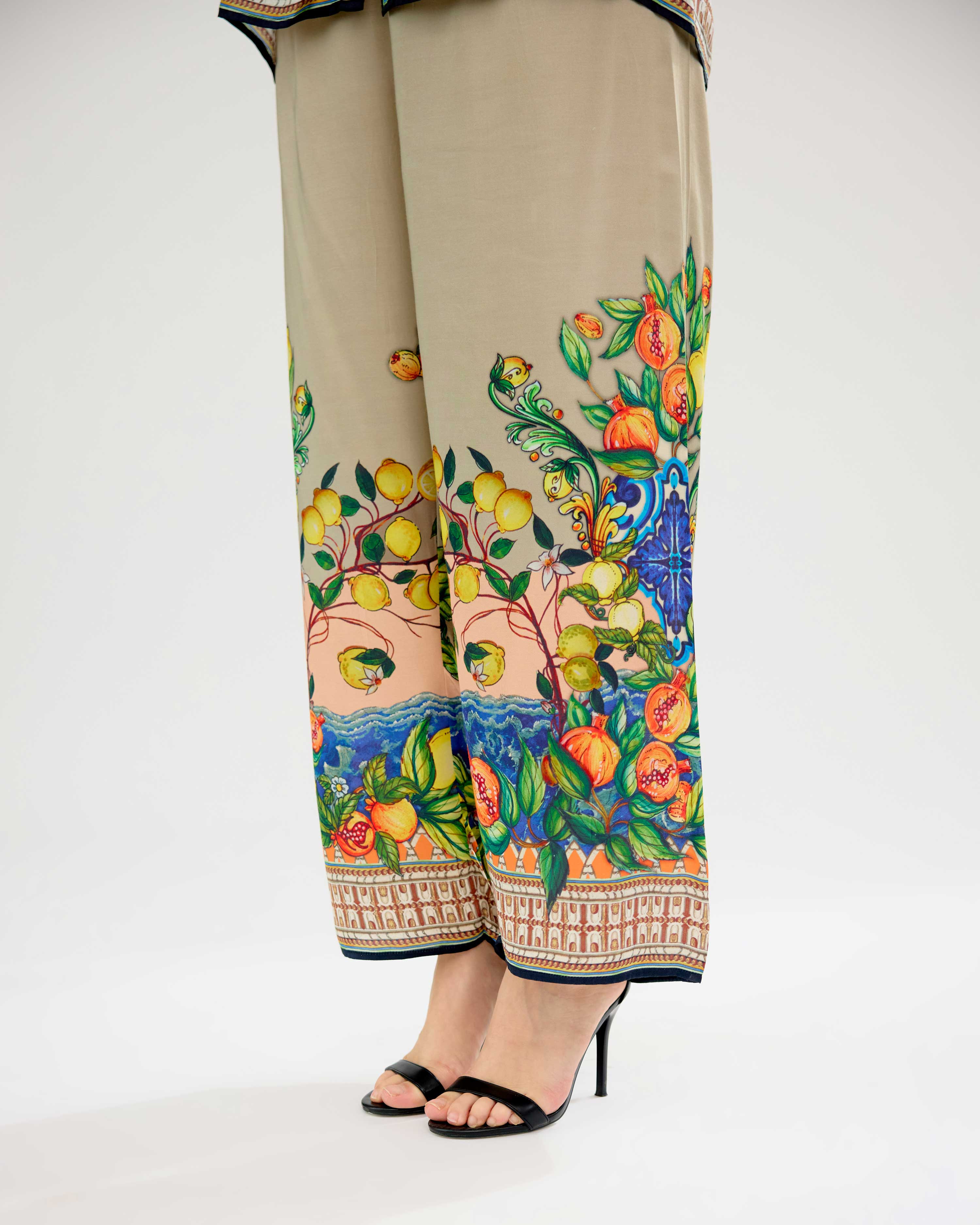Orvieto : Maizah - Taupe/Peach