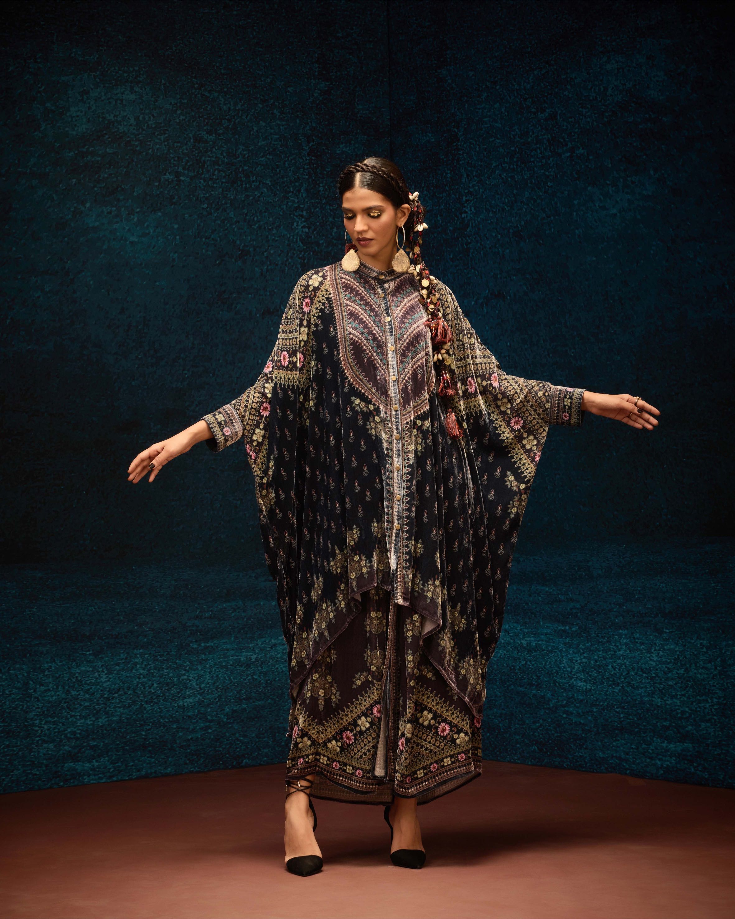 Ajrakh : Dakota - Black/Burgundy