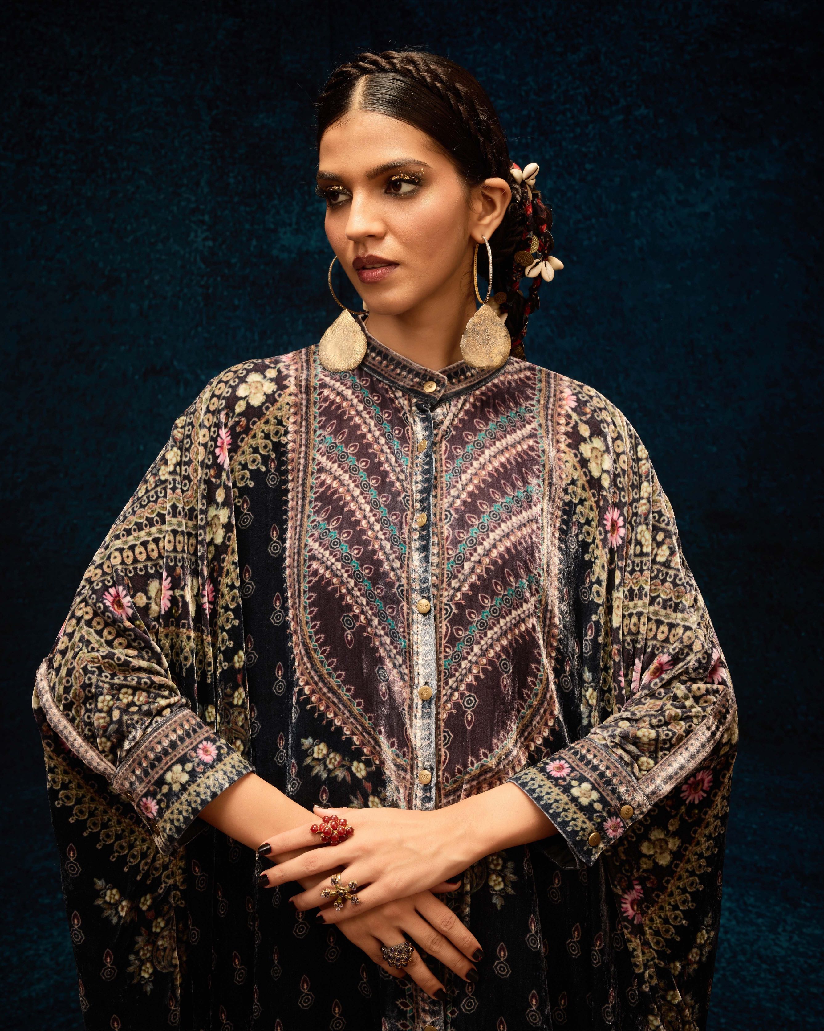 Ajrakh : Dakota - Black/Burgundy
