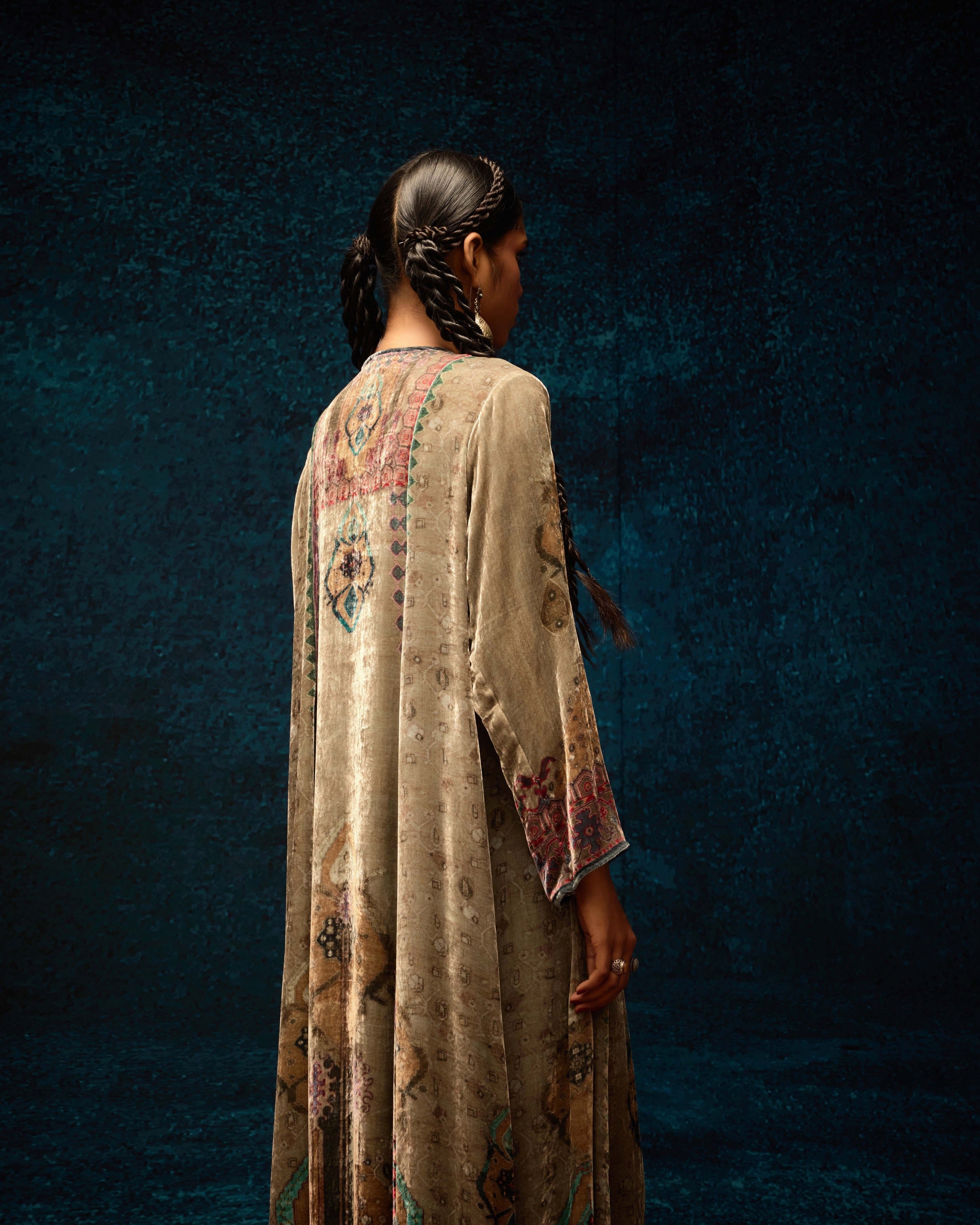 Ajrakh/Shiraz : Anisha - Taupe