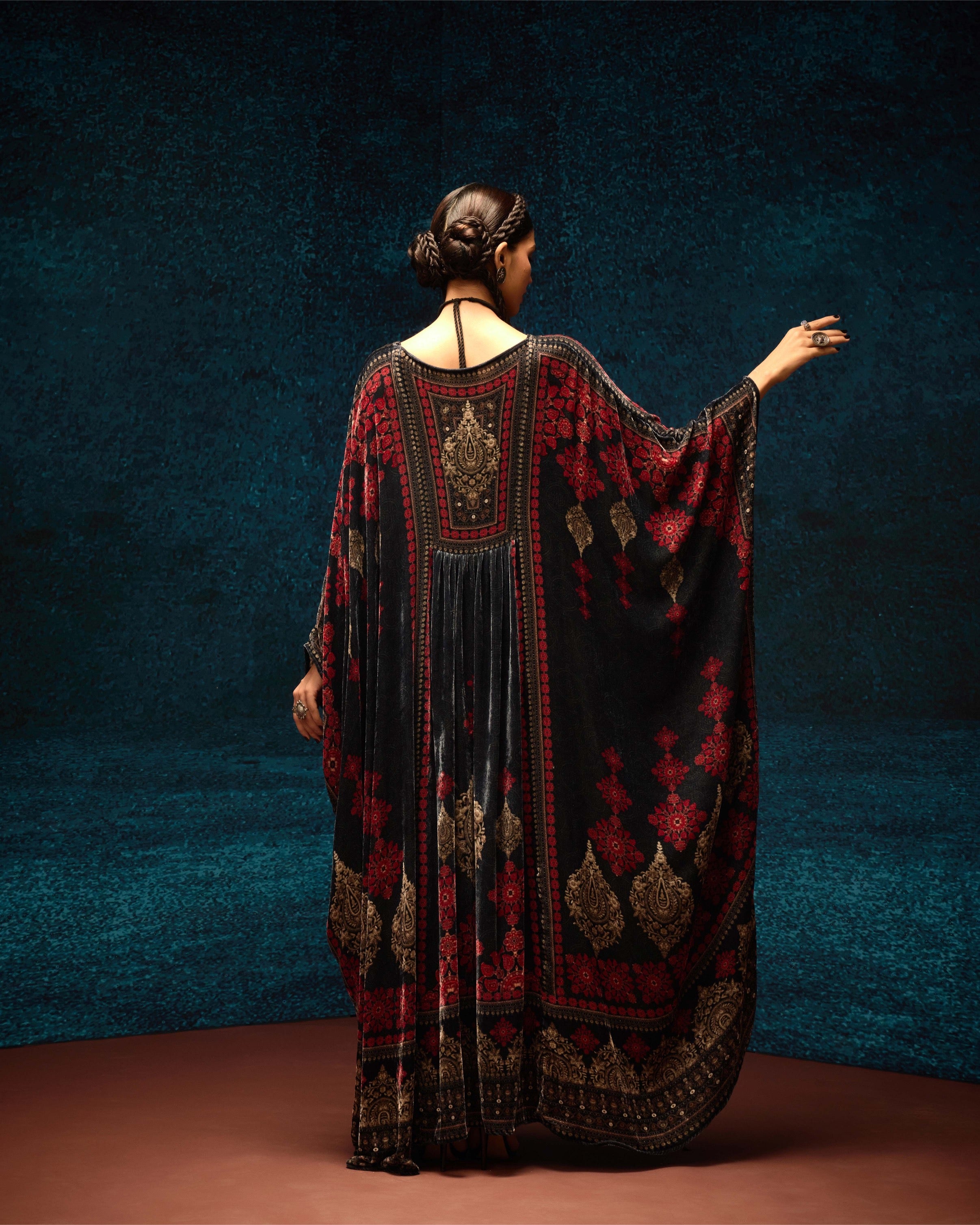 Ajrakh: Yolanda - Black/Red