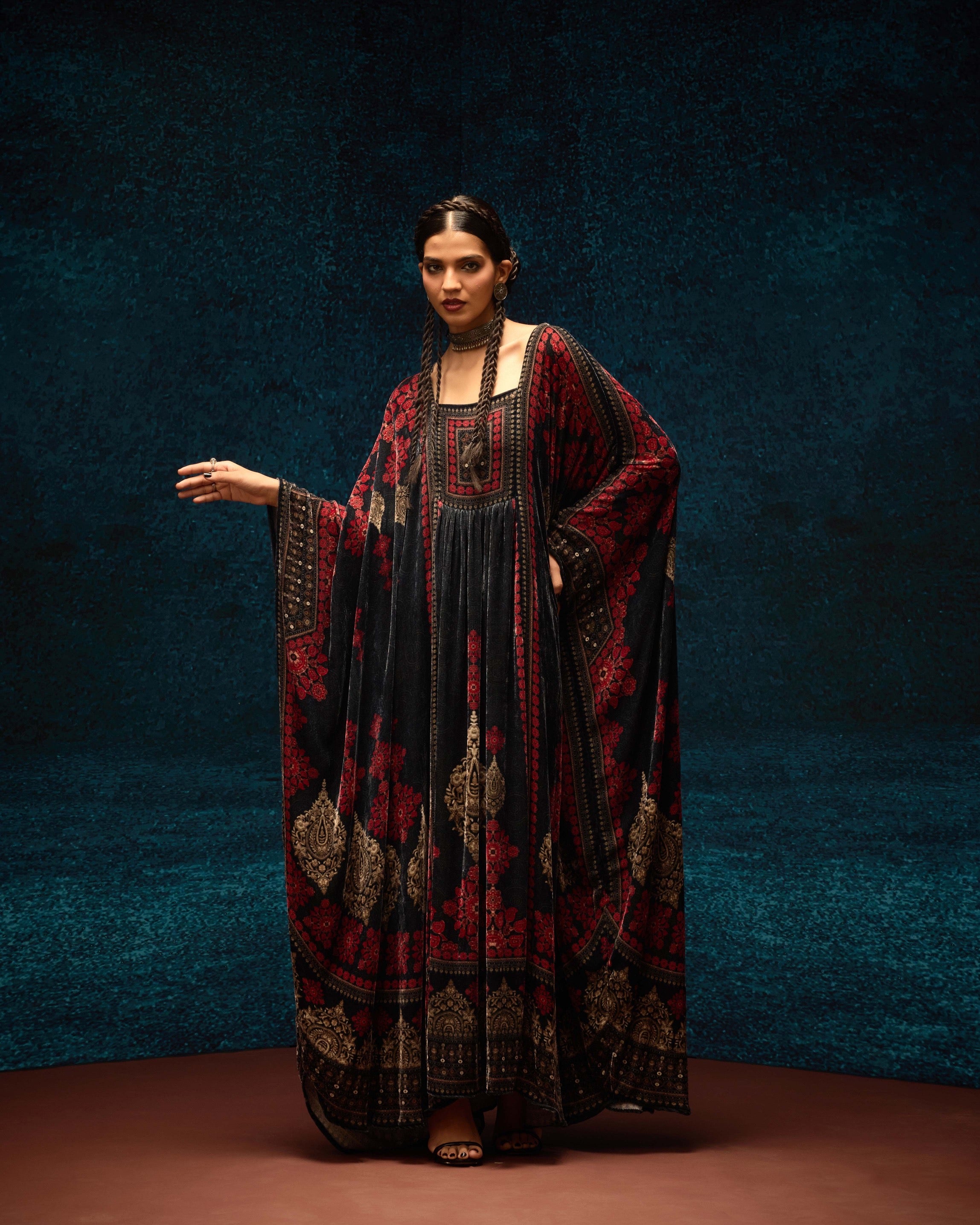 Ajrakh: Yolanda - Black/Red