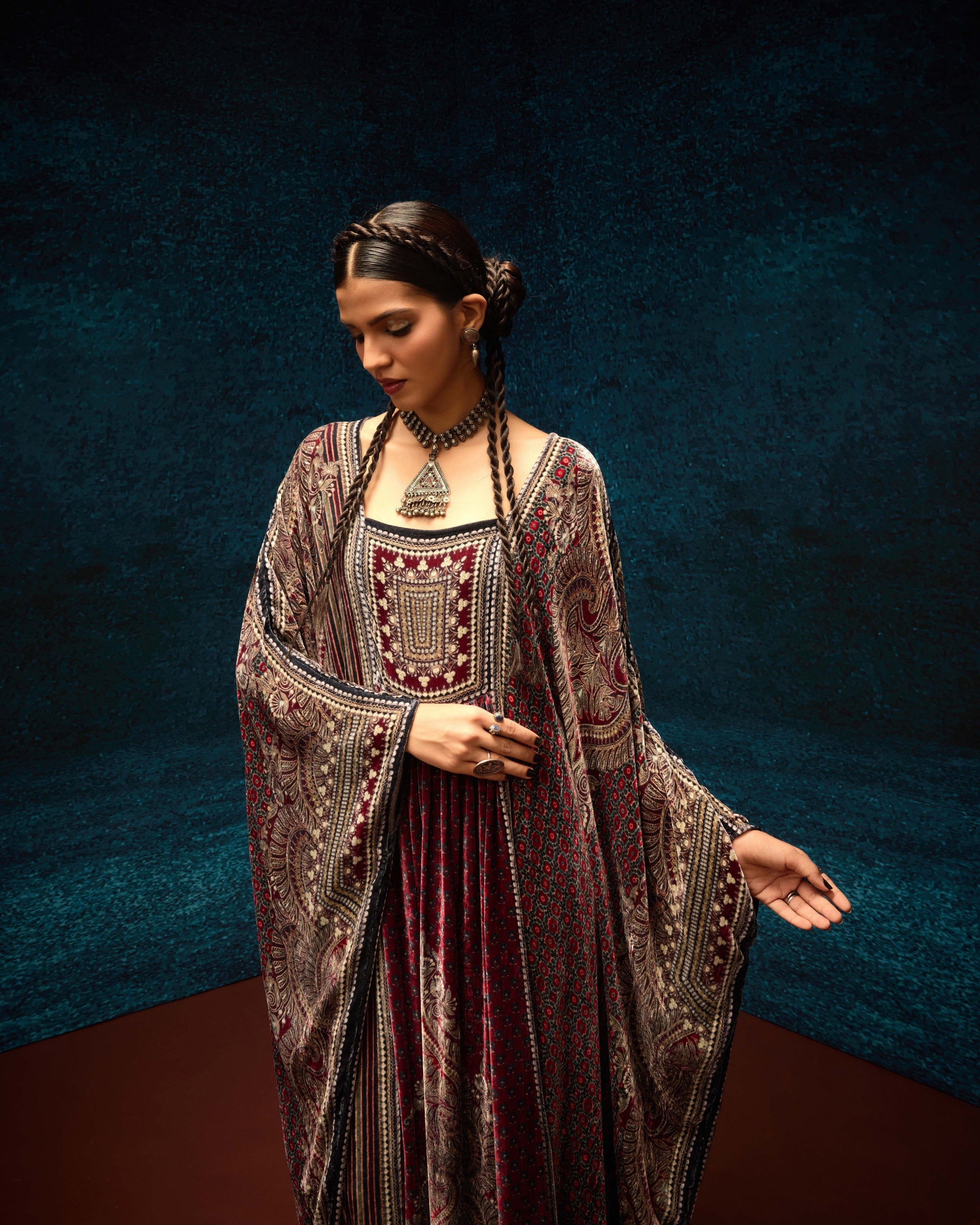 Ajrakh/Shiraz : Yolanda - Maroon