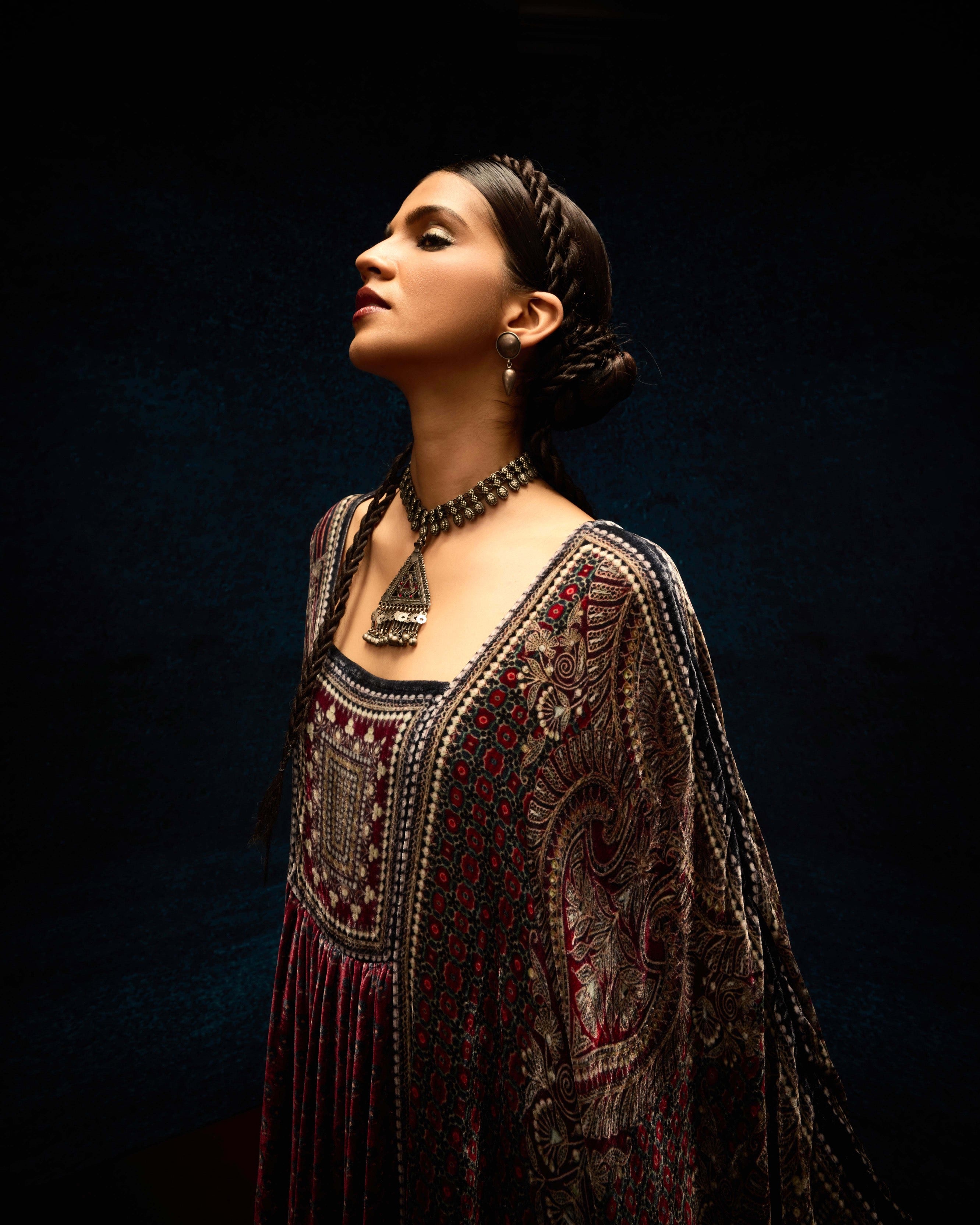 Ajrakh/Shiraz : Yolanda - Maroon