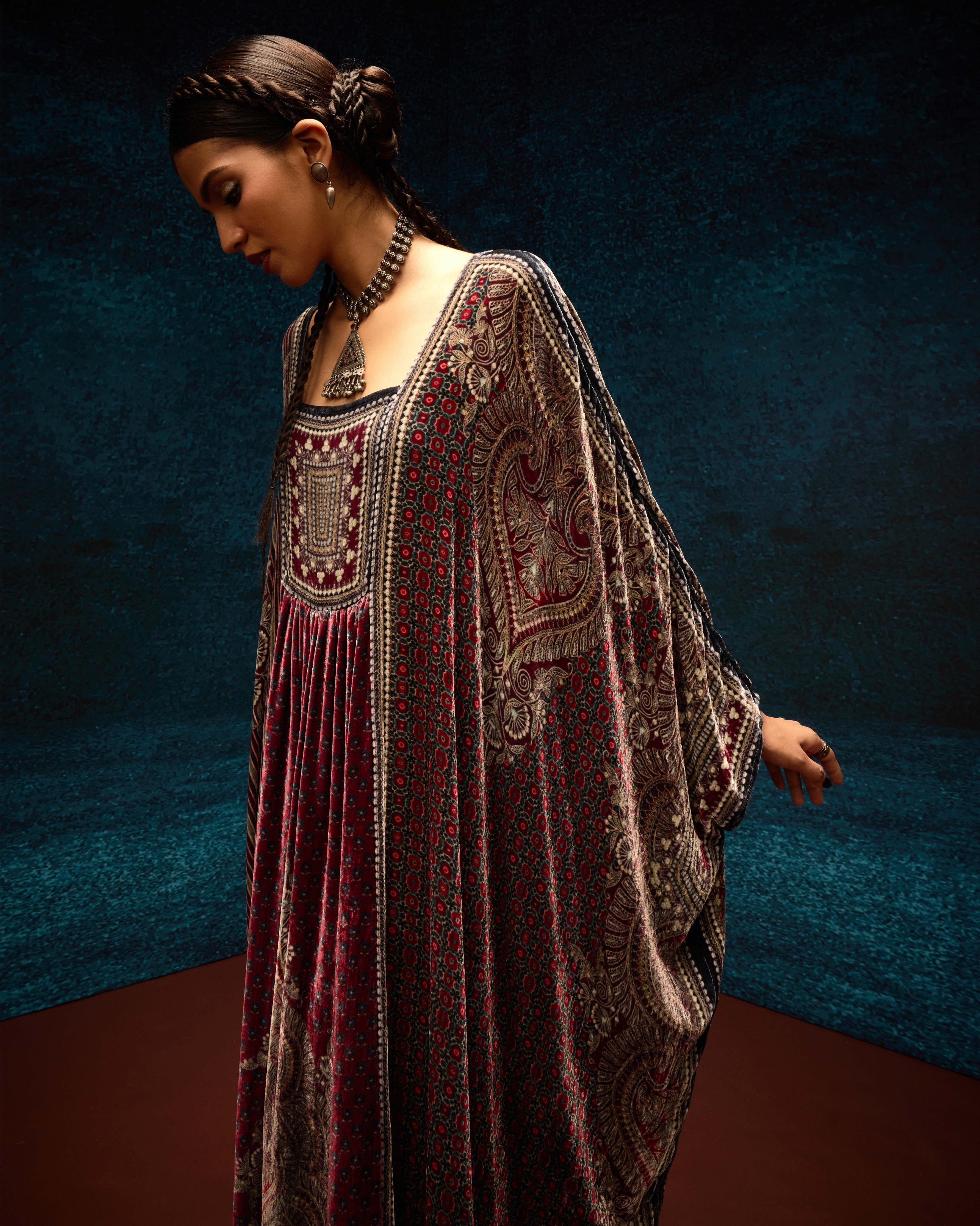 Ajrakh/Shiraz : Yolanda - Maroon
