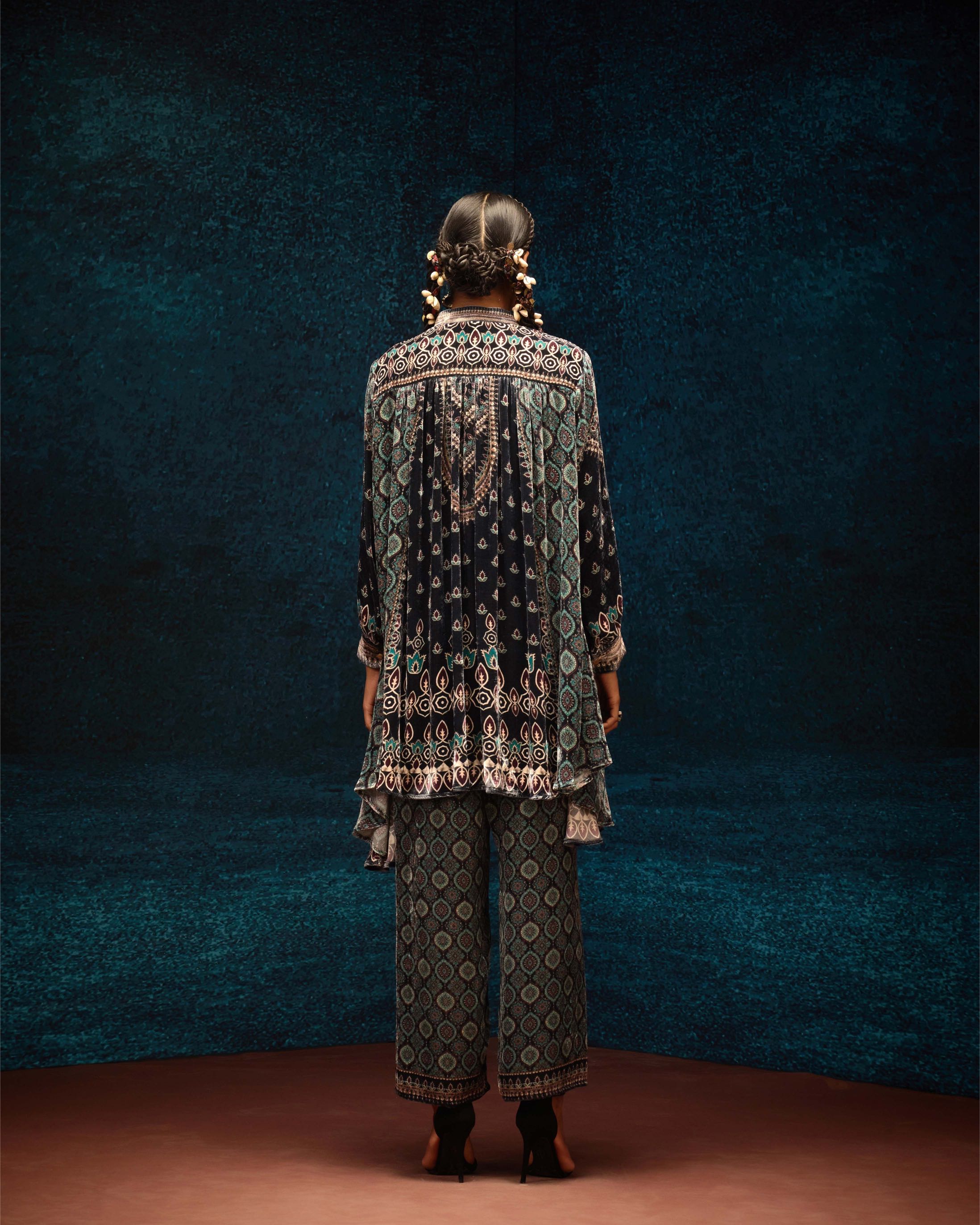 Ajrakh : Nilofer - Black