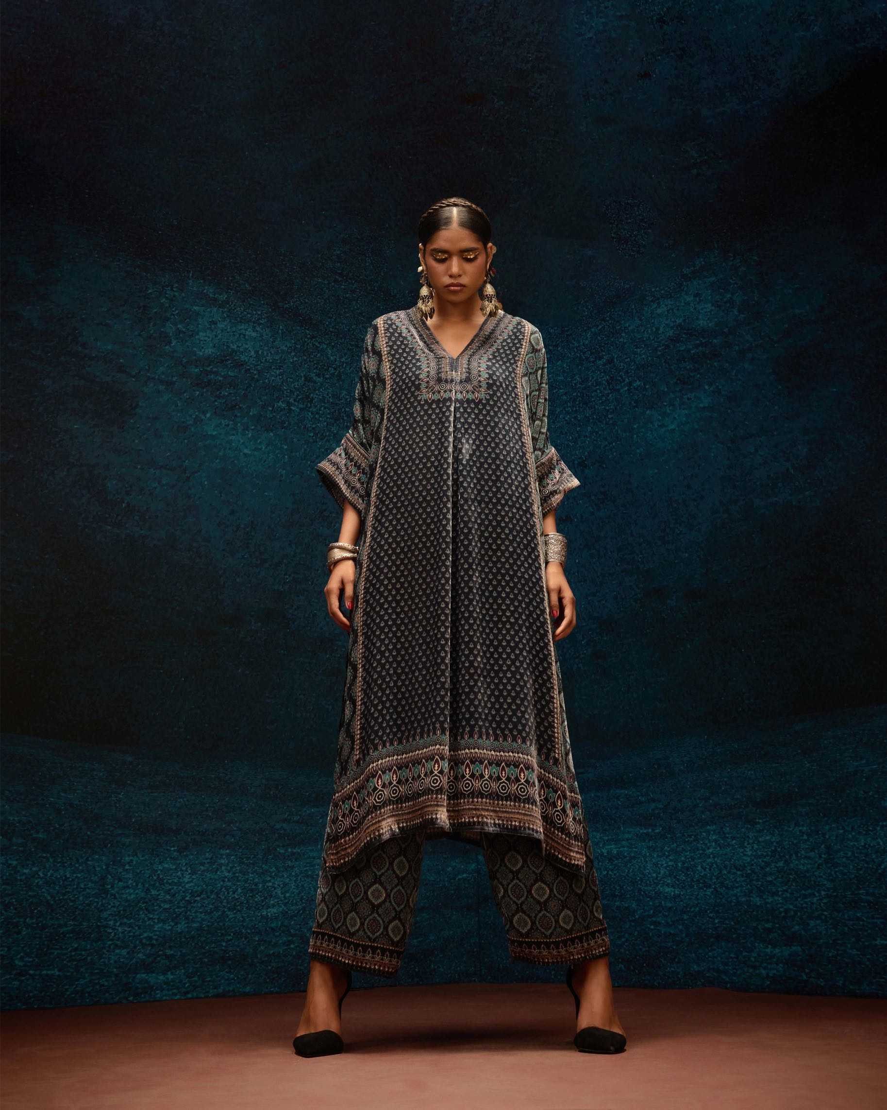 Ajrakh : Banera - Black