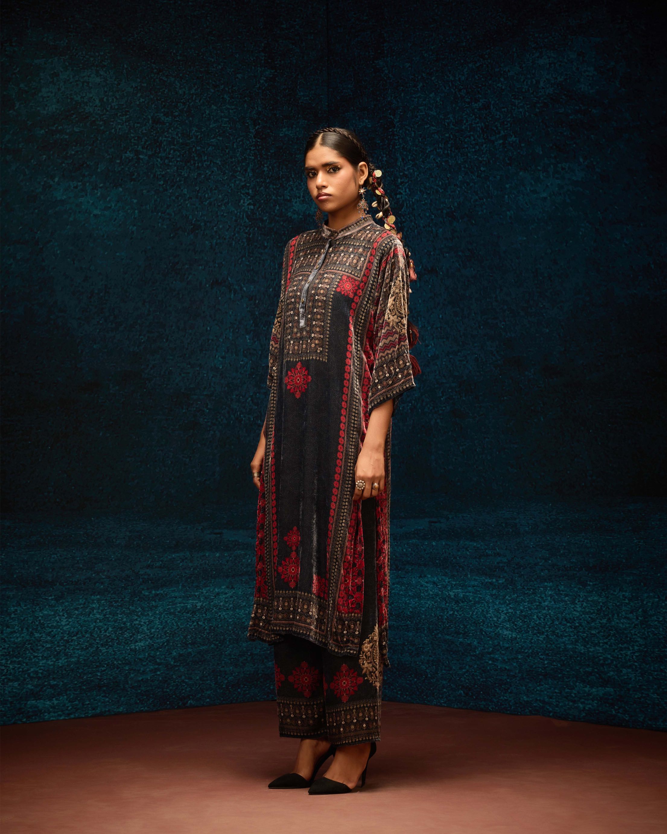 Ajrakh : Ghazala - Red/Black