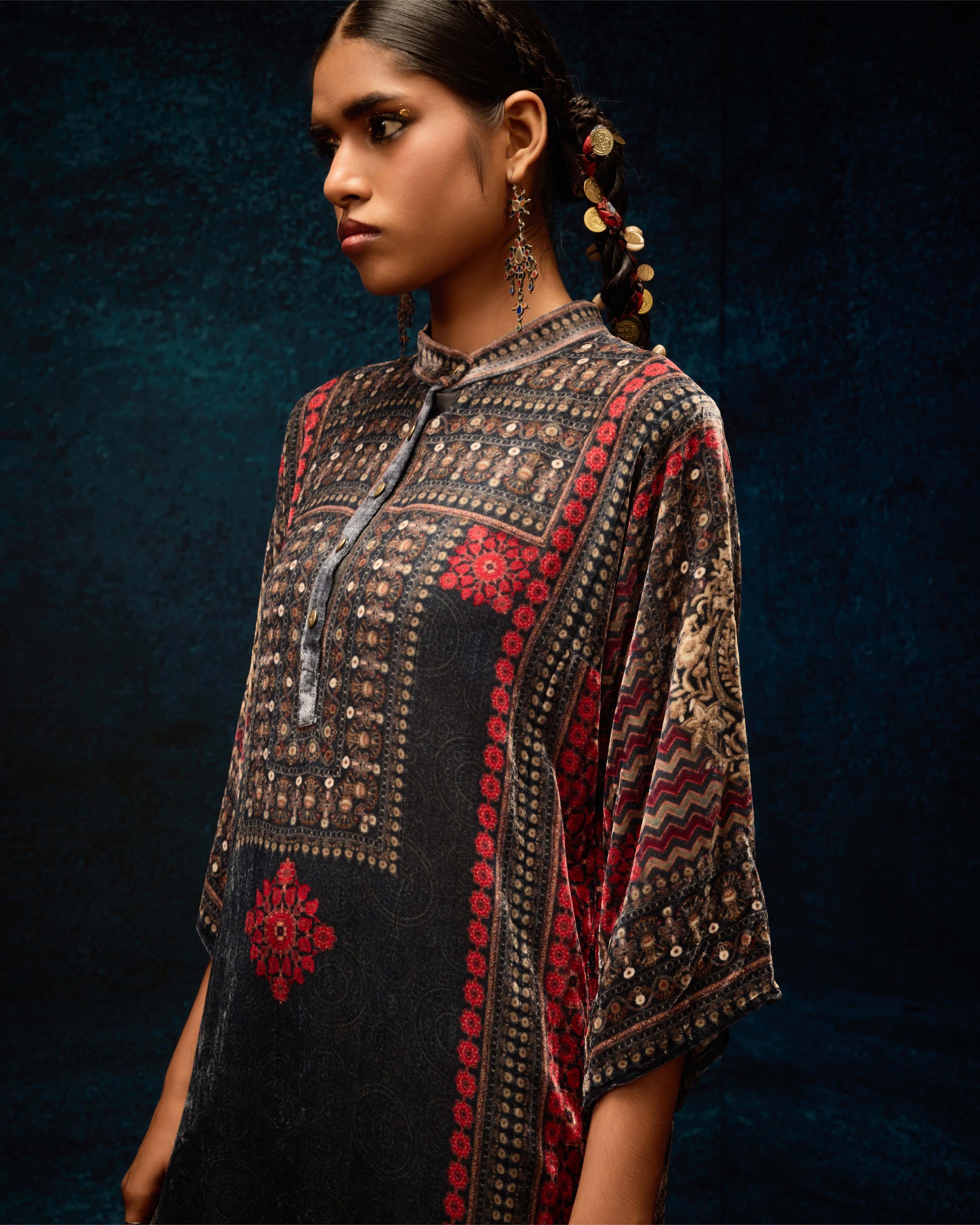 Ajrakh : Ghazala - Red/Black