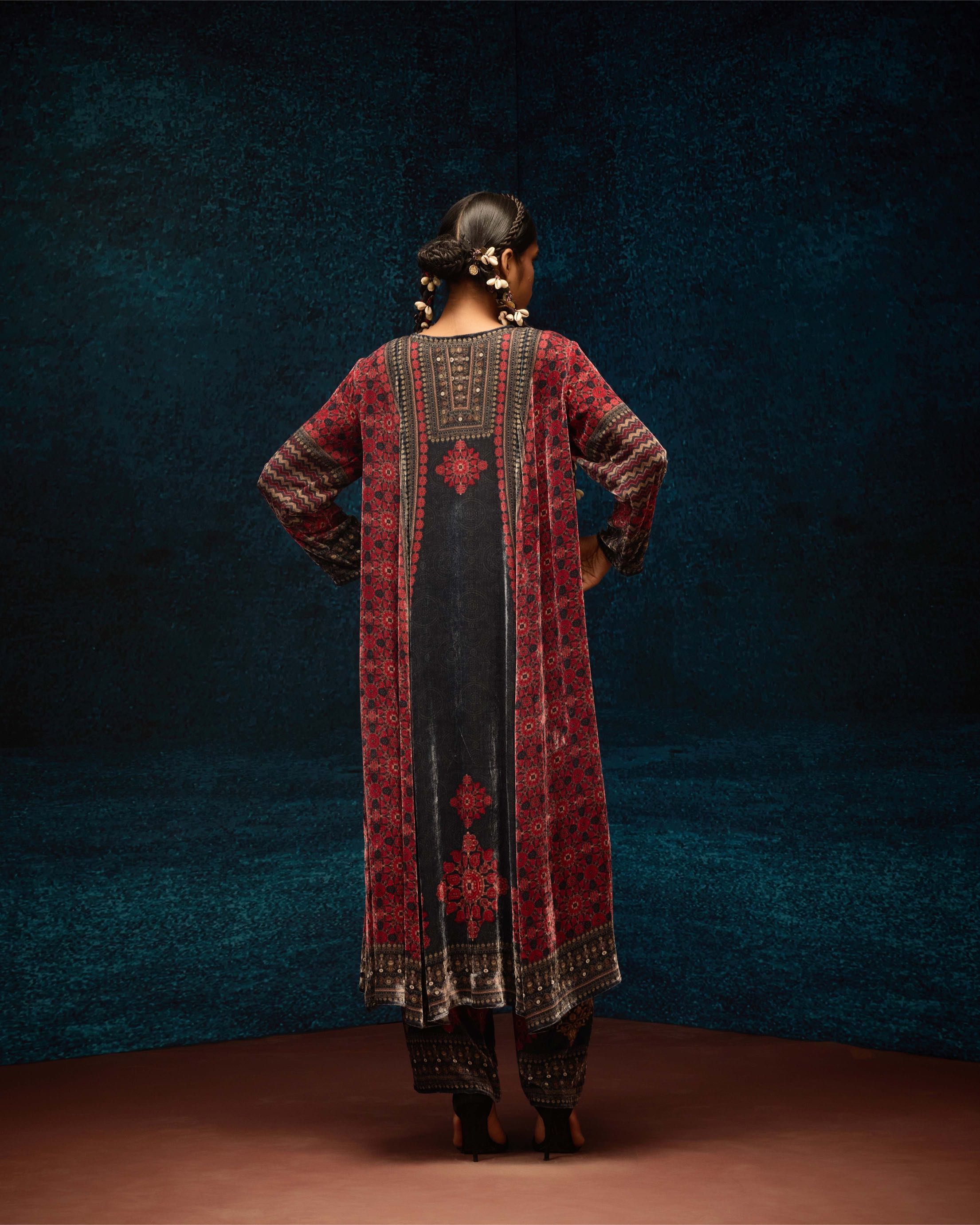 Ajrakh : Anisha - Red/Black