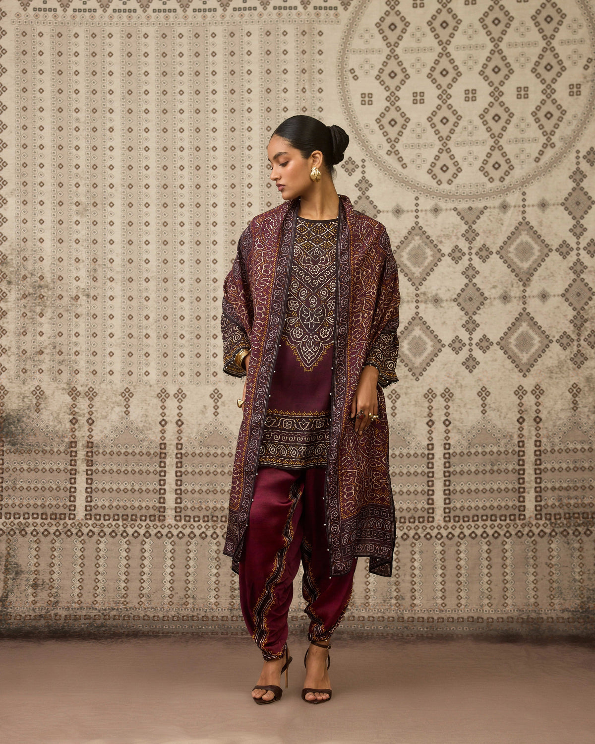 BANDHEJ : Resham