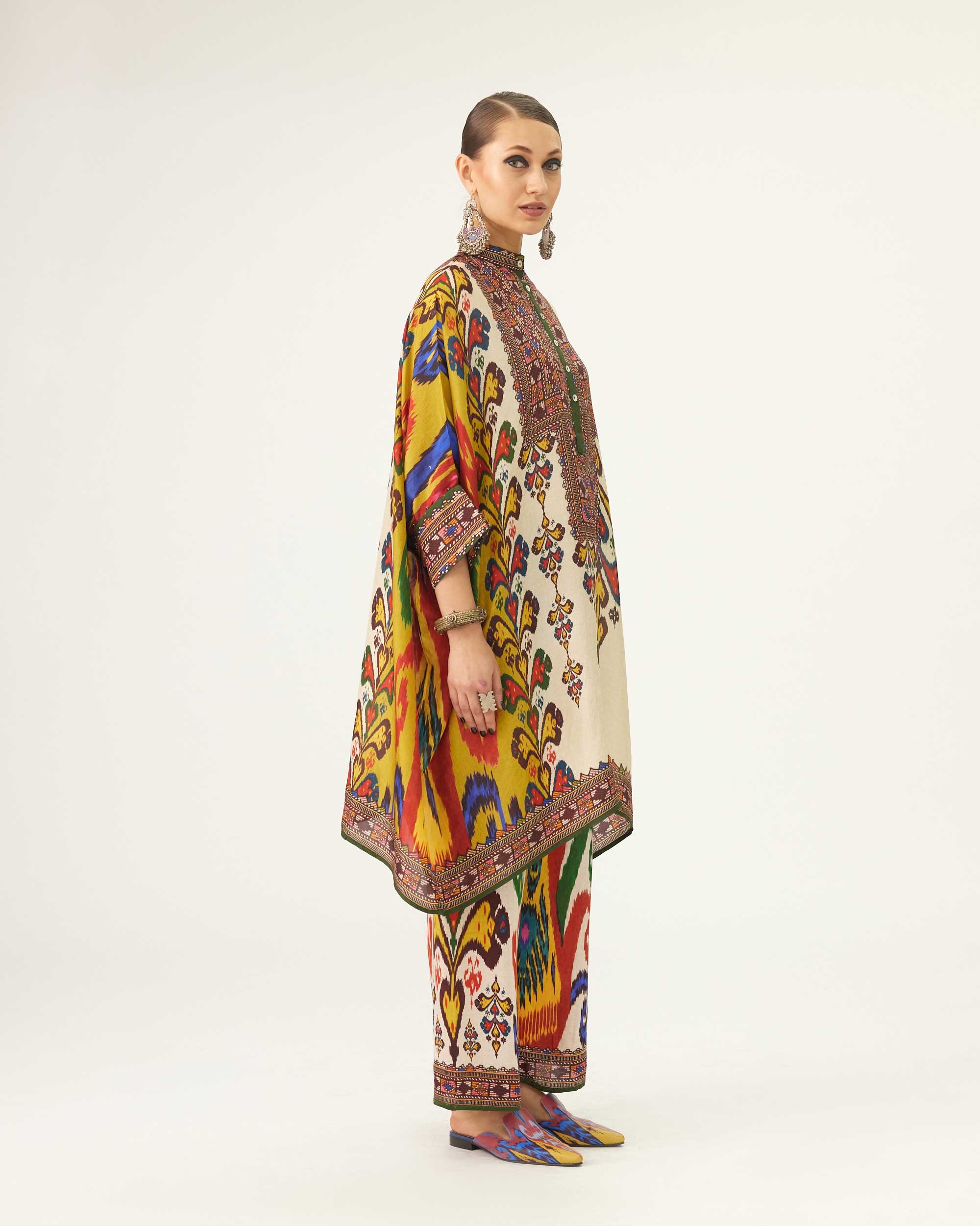 Morocco : Chanel 36" - Multi