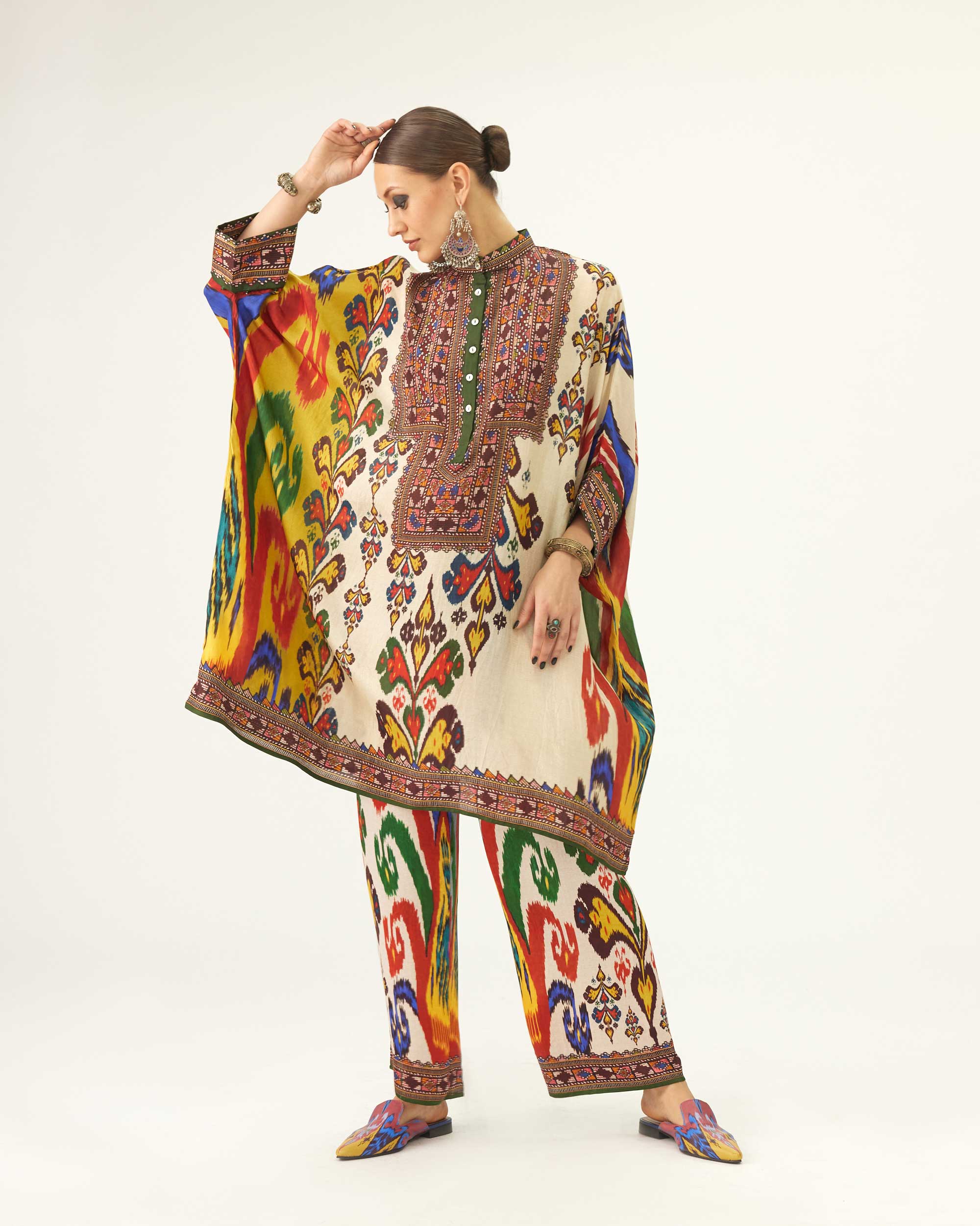 Morocco : Chanel 36" - Multi