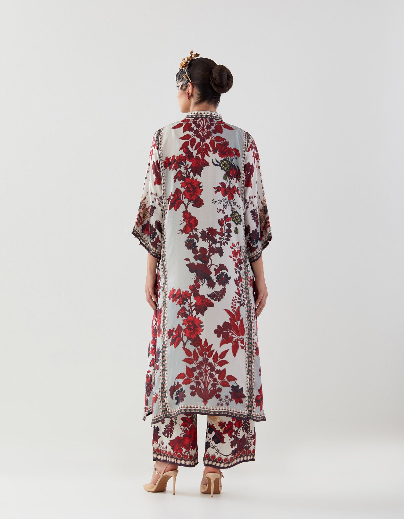Nizam : Ghazala - Ivory/Red
