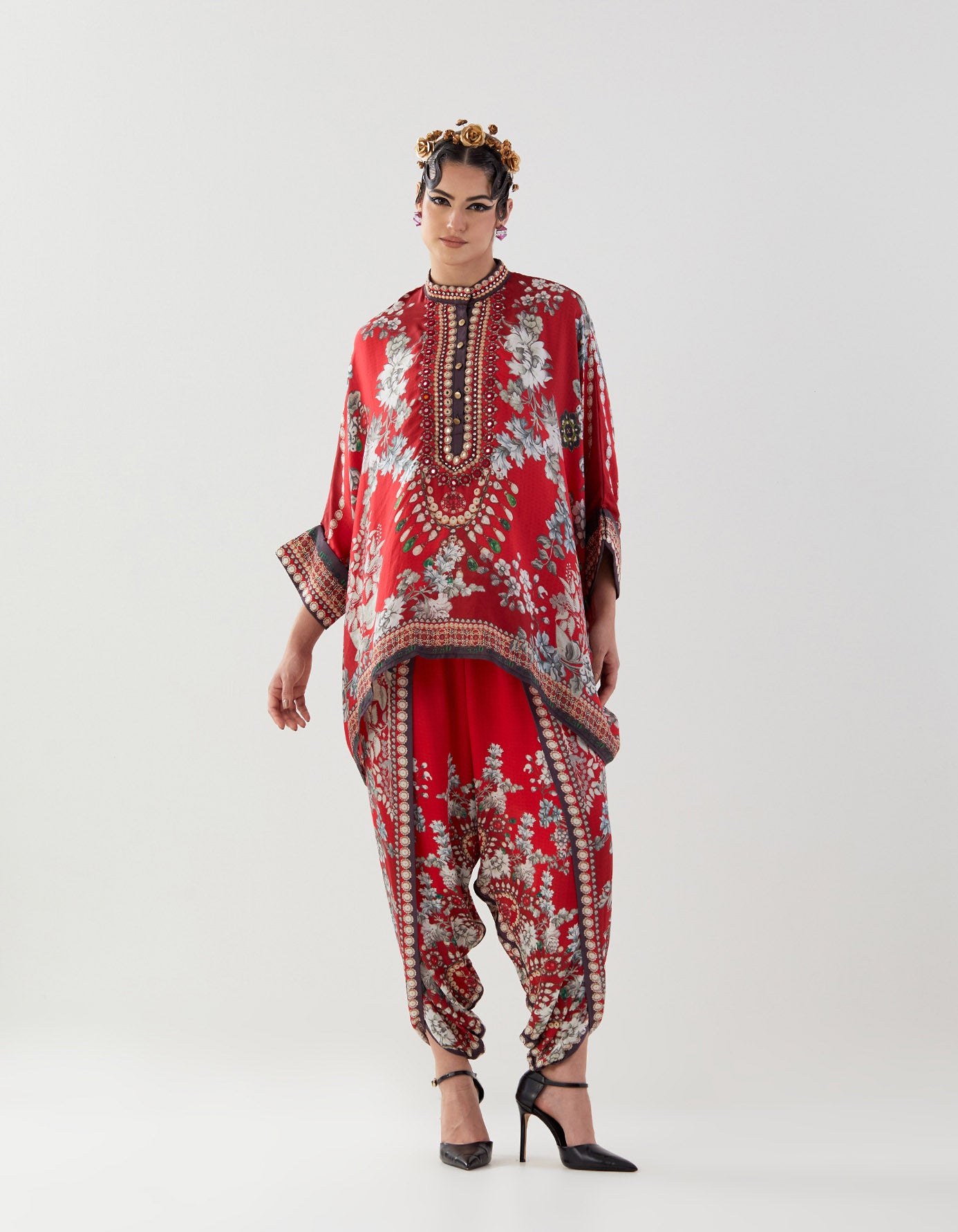 Nizam : Chanel/Sonth - Red/Slate