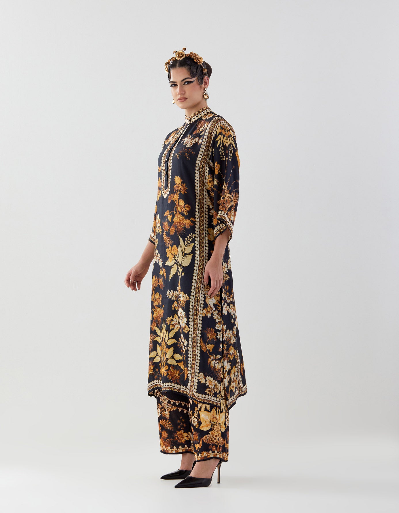 Nizam : Ghazala - Black/Gold