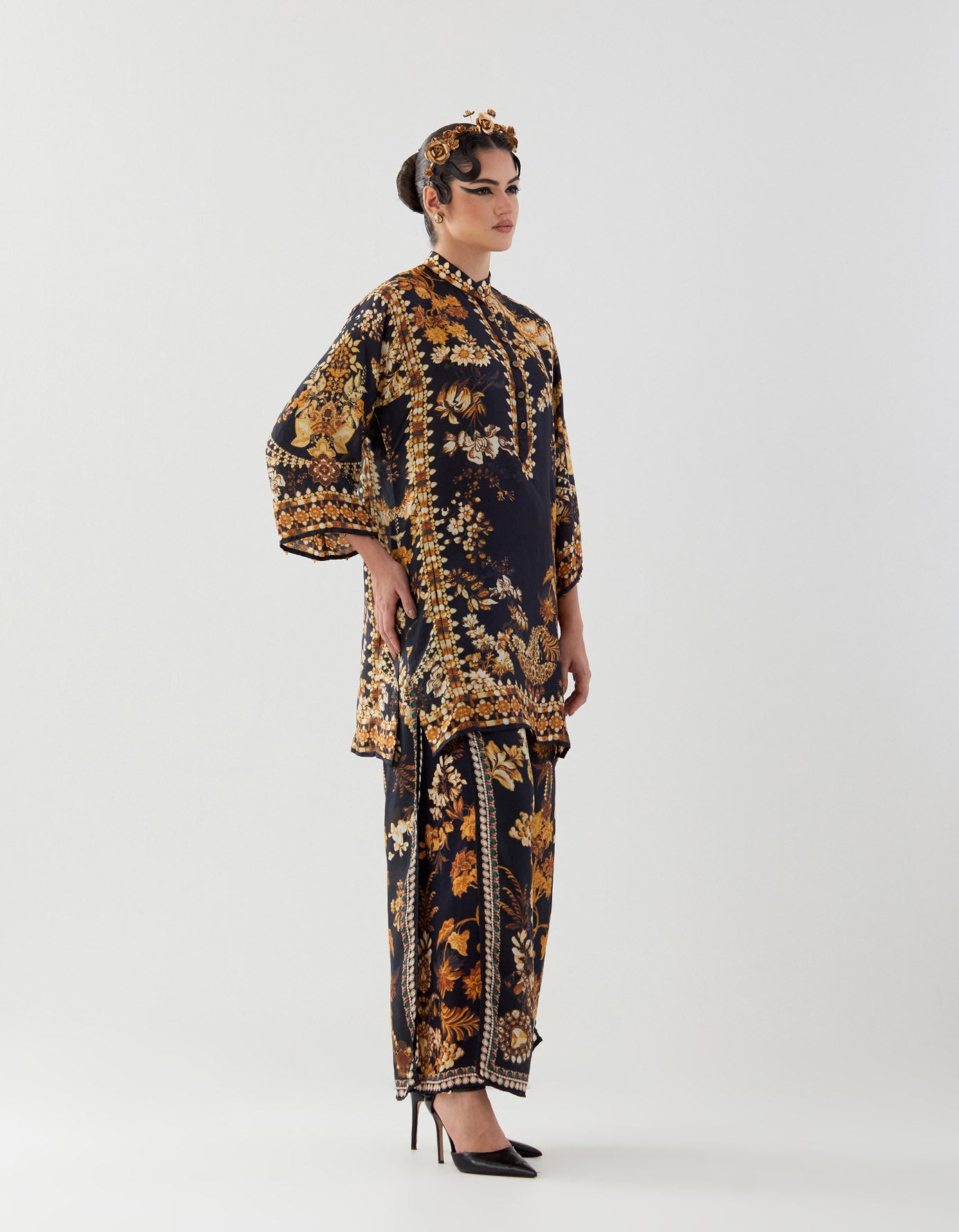 Nizam : Ghazal/Gloria - Black/Gold