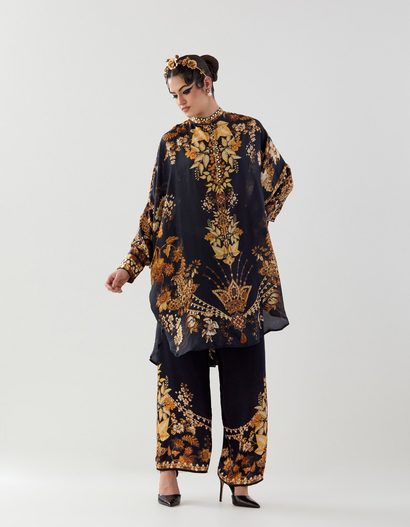 Nizam : Mabel - Black/Gold