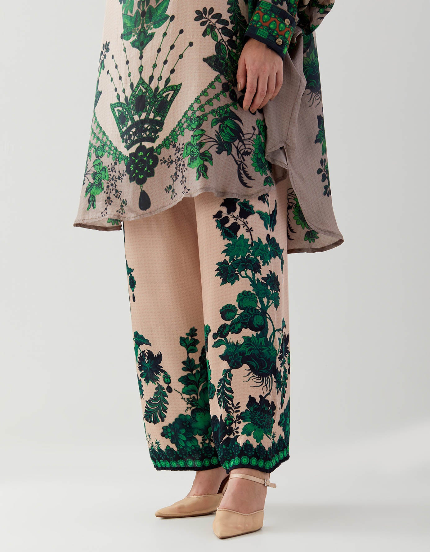 Nizam : Mabel - Nude/Emerald