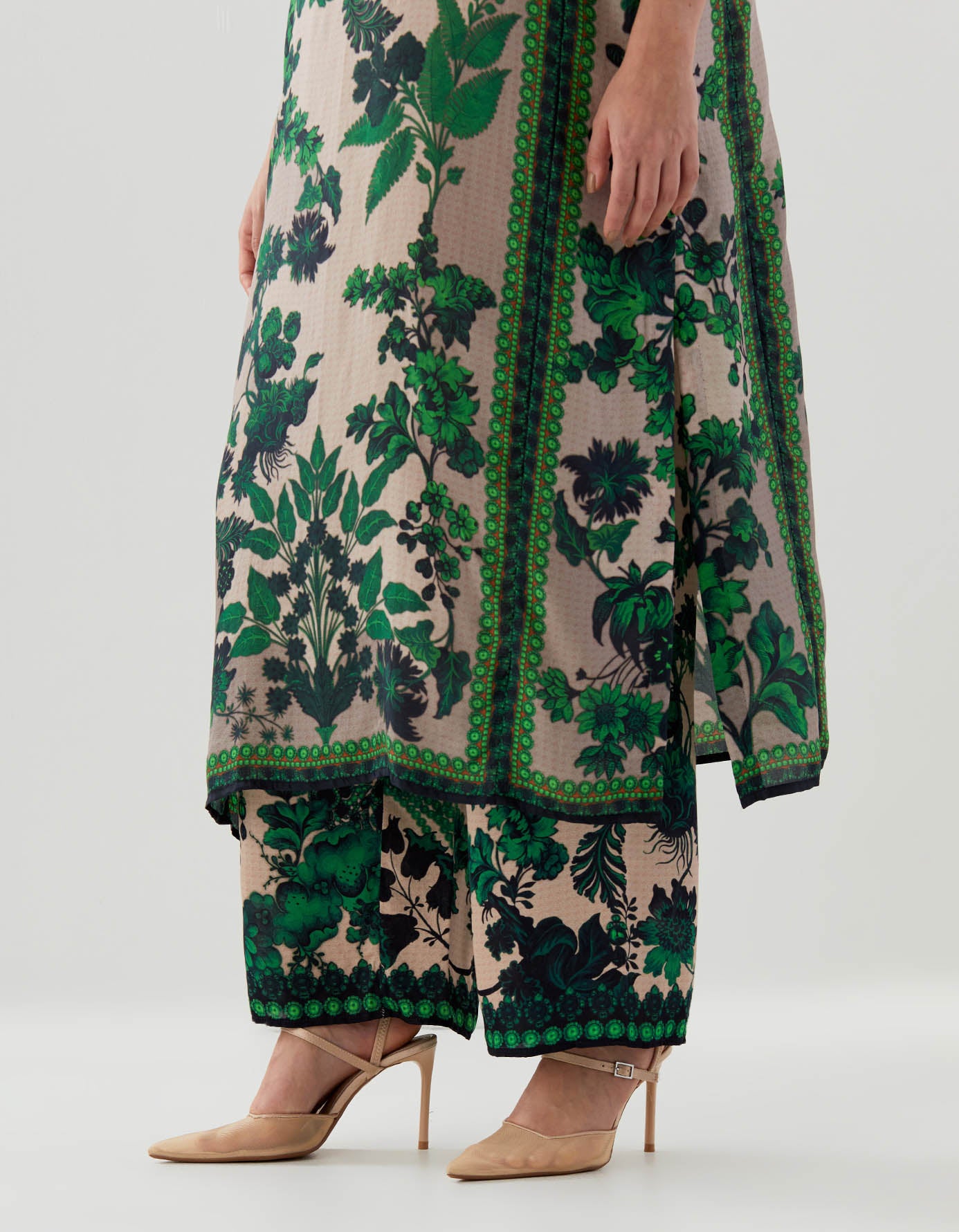 Nizam : Ghazala - Nude/Emerald