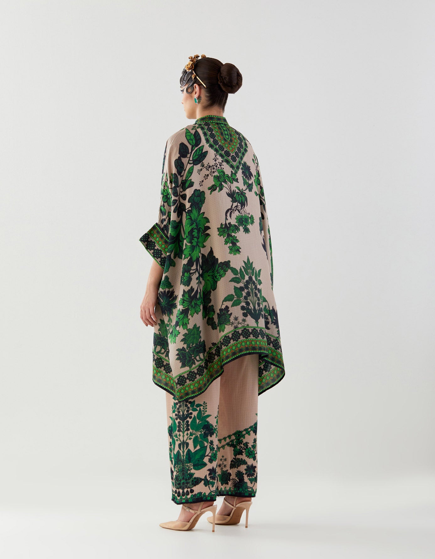 Nizam : Chanel 36" - Nude/Emerald