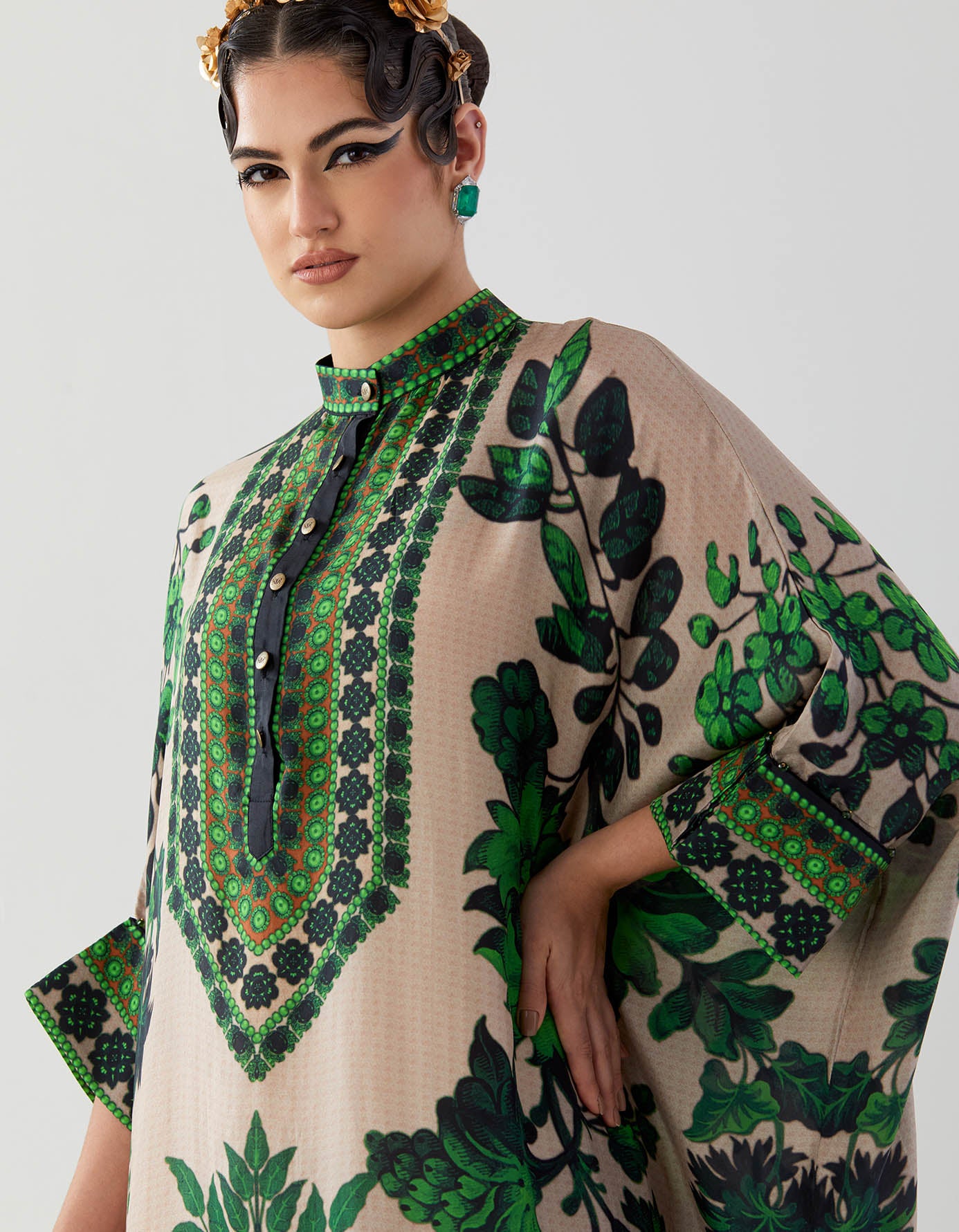 Nizam : Chanel 36" - Nude/Emerald