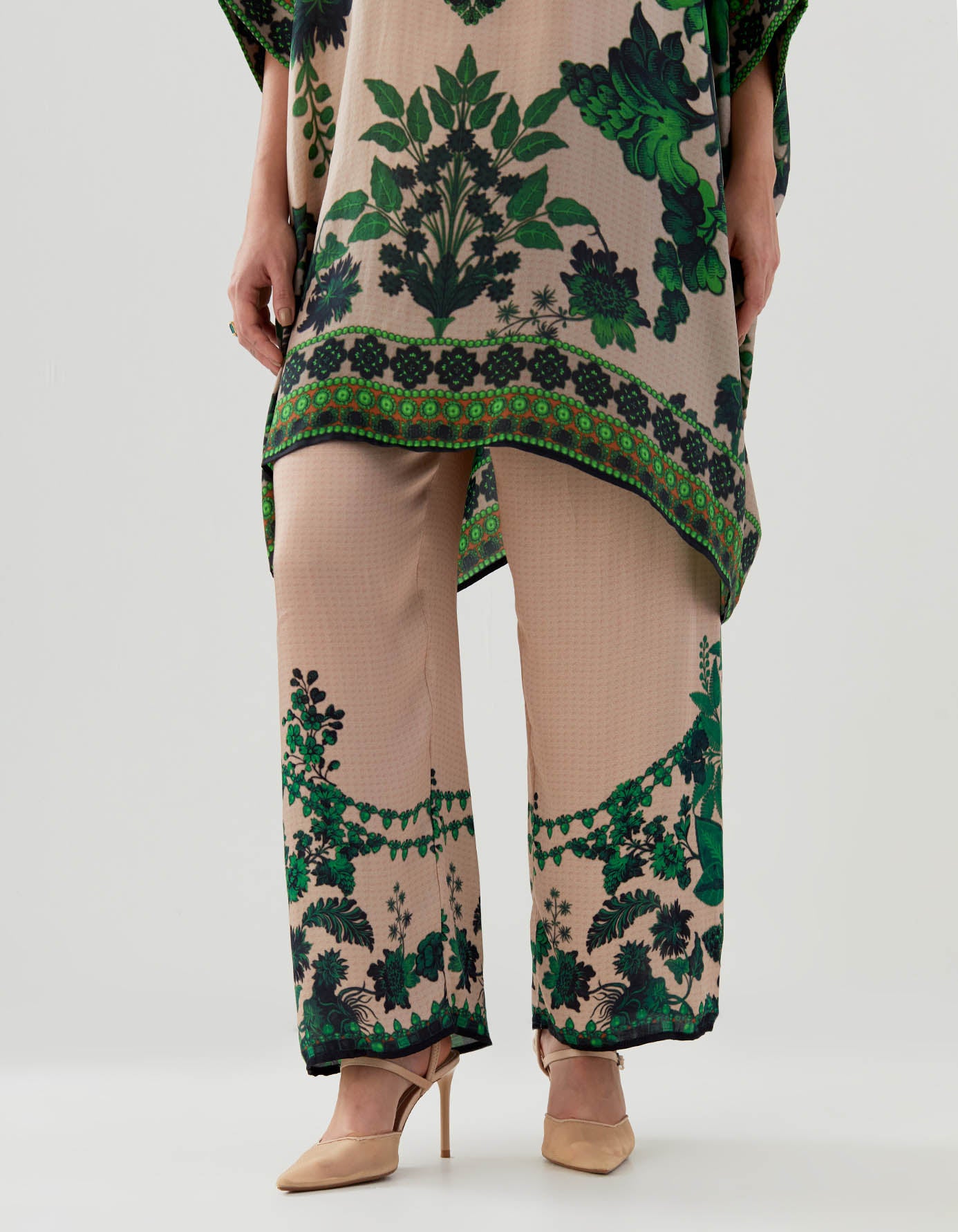 Nizam : Chanel 36" - Nude/Emerald
