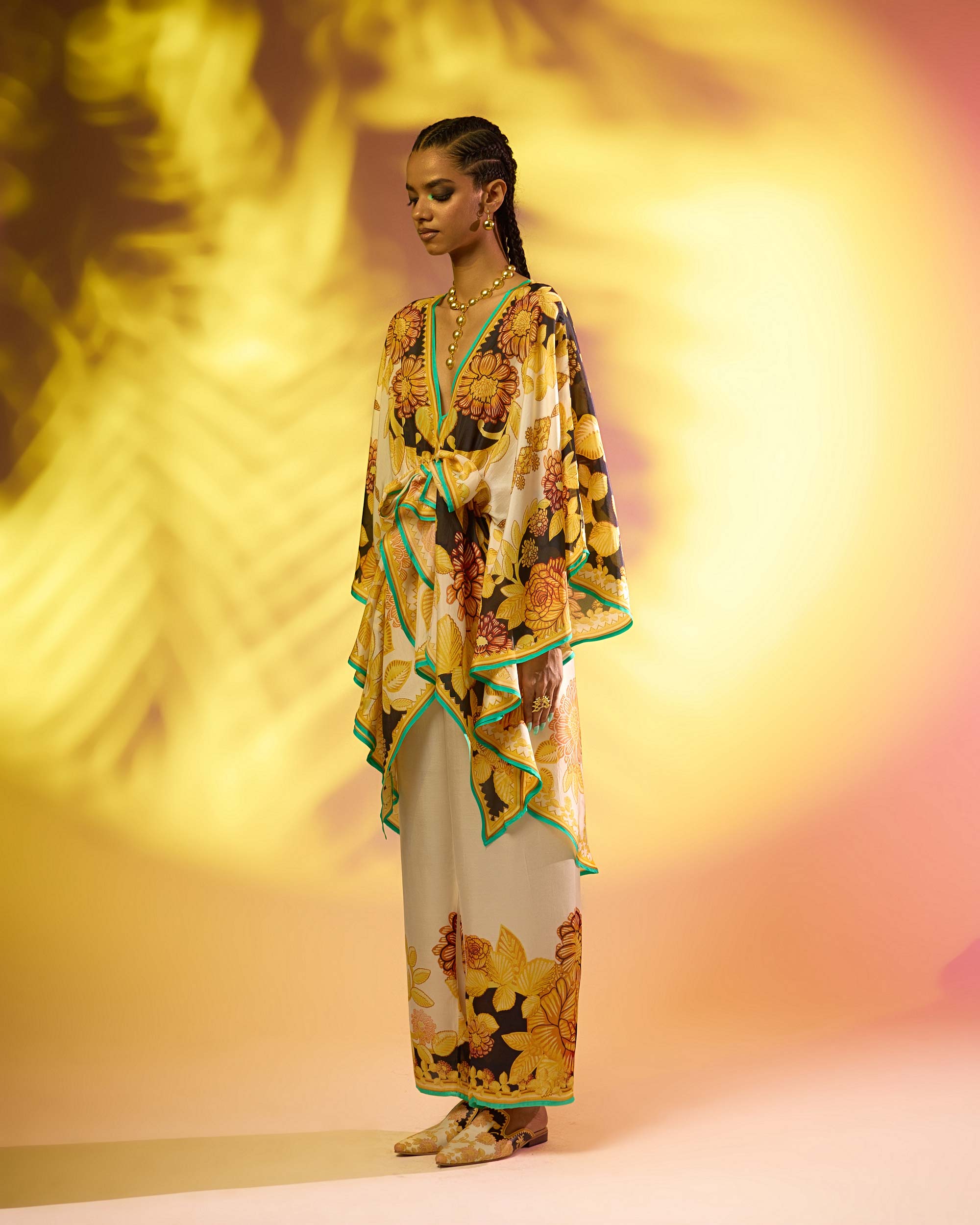 Jamaica : Inayat - Ivory/Yellow