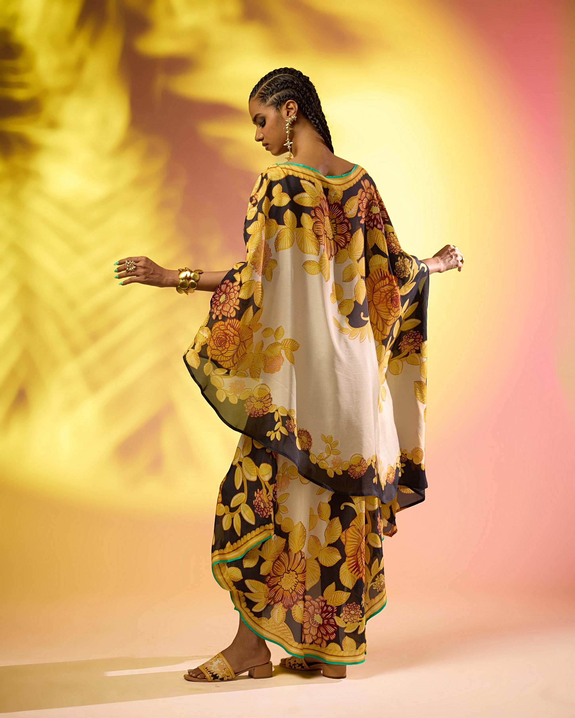 Jamaica : Kamini - Ivory/Yellow