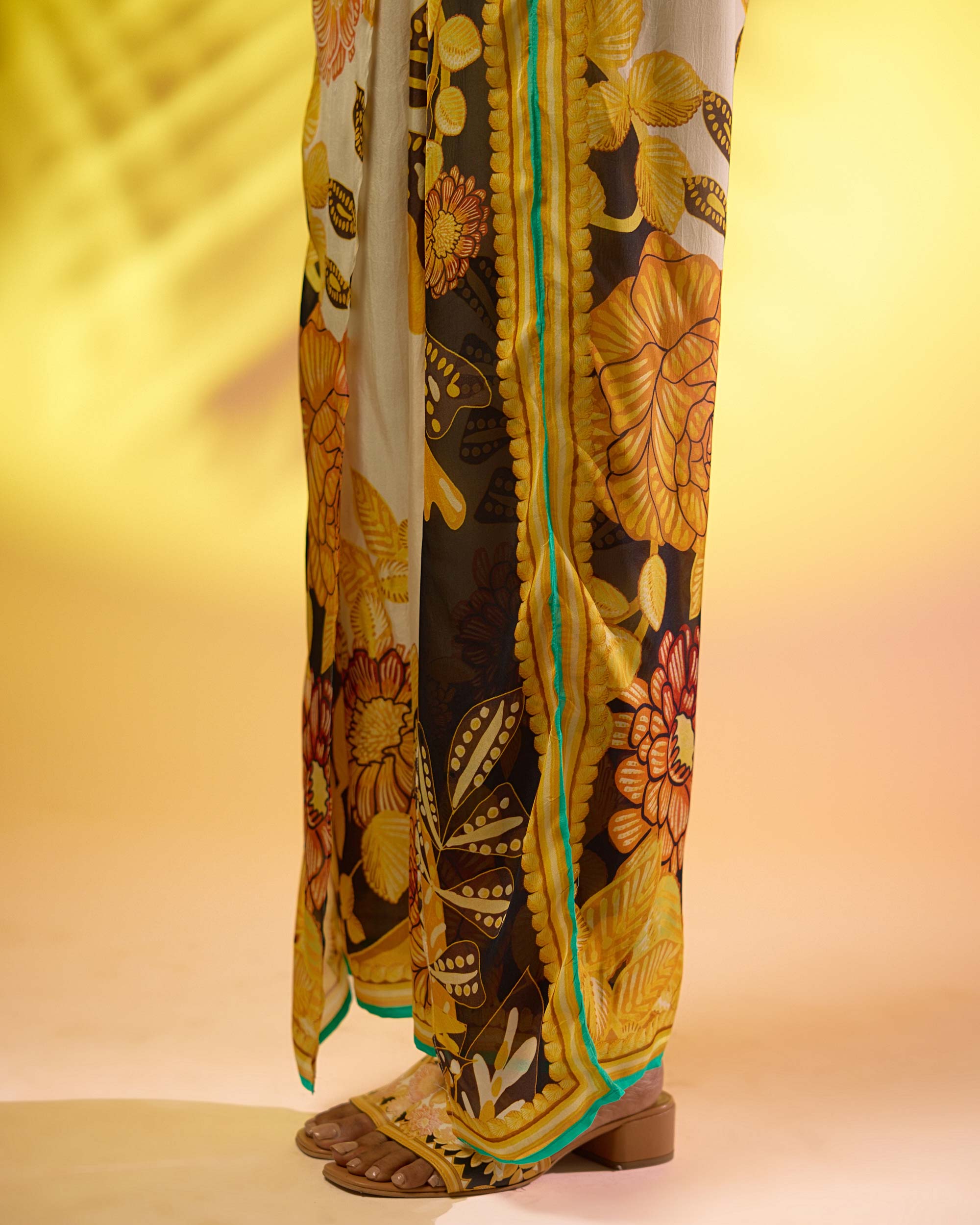 Jamaica : Chandani/Gulbano - Ivory/Yellow