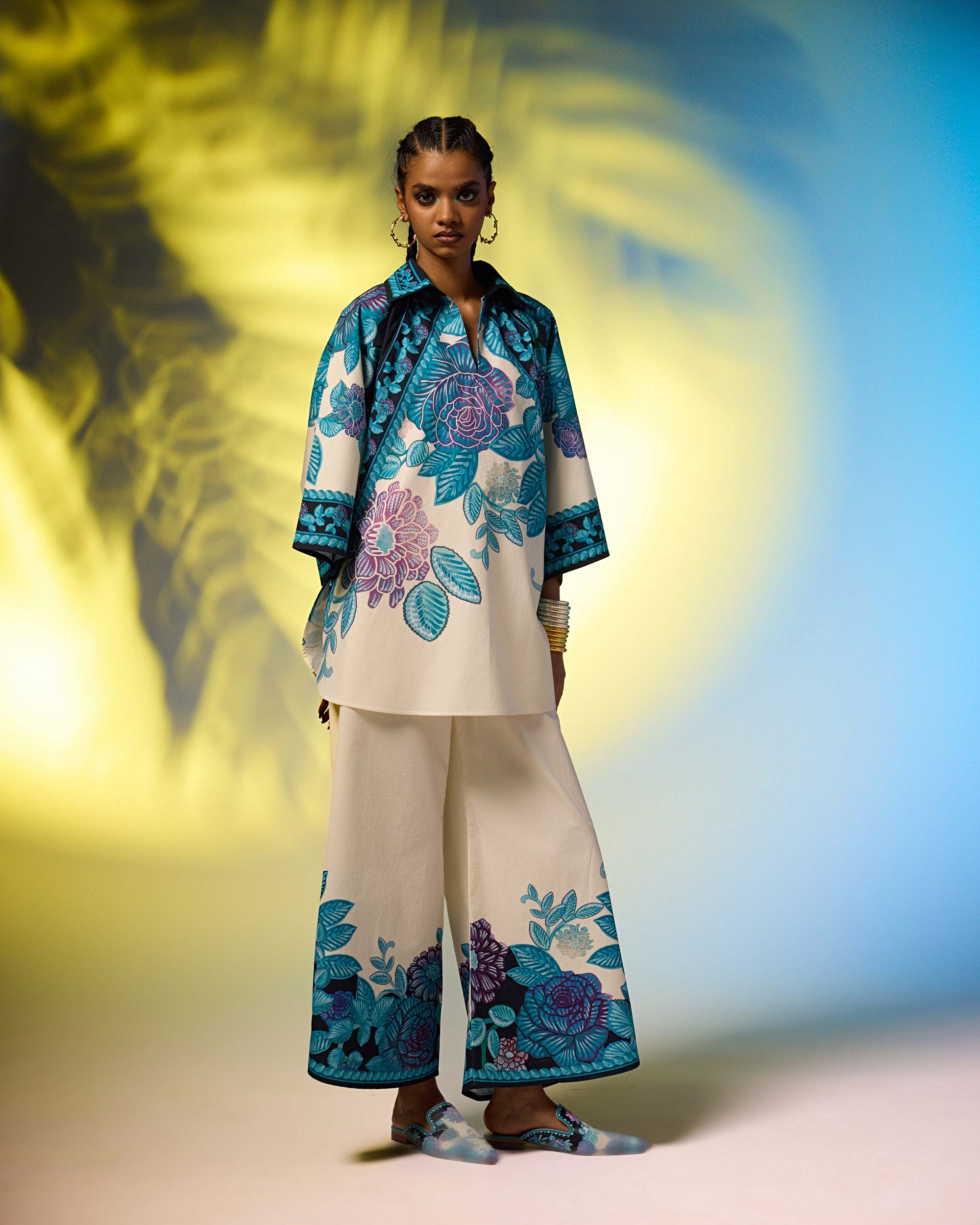 Jamaica : Eralia - Ivory/Blue