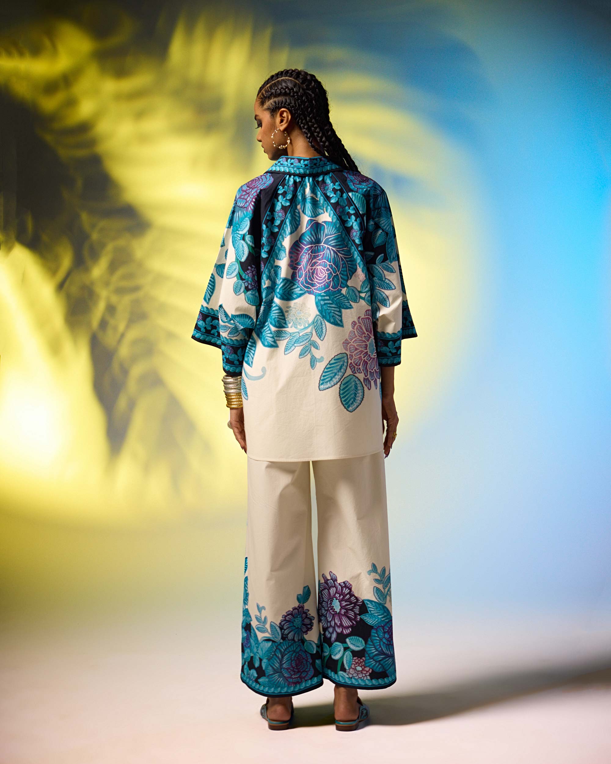 Jamaica : Eralia - Ivory/Blue