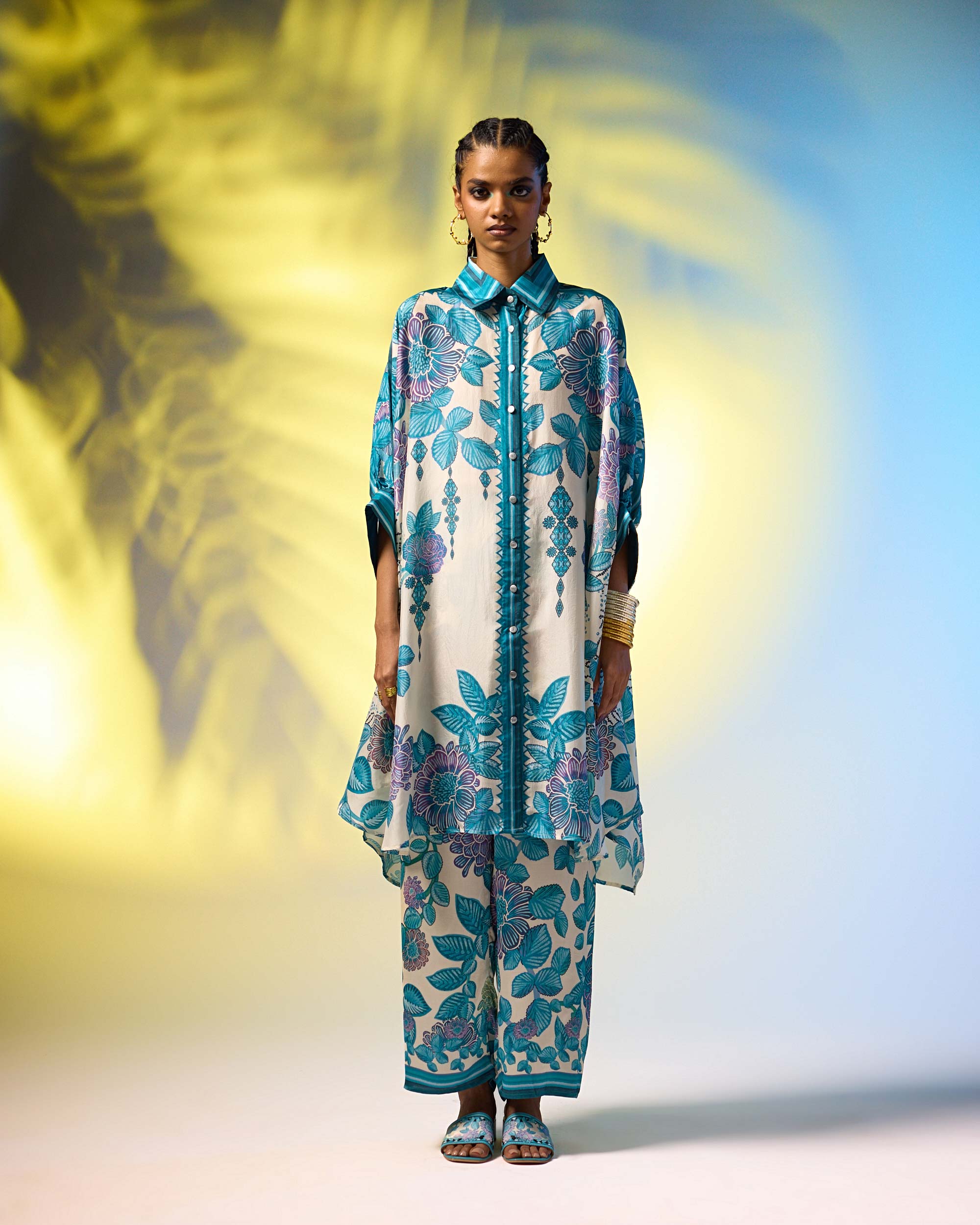 Jamaica : Kamara - Ivory/Blue