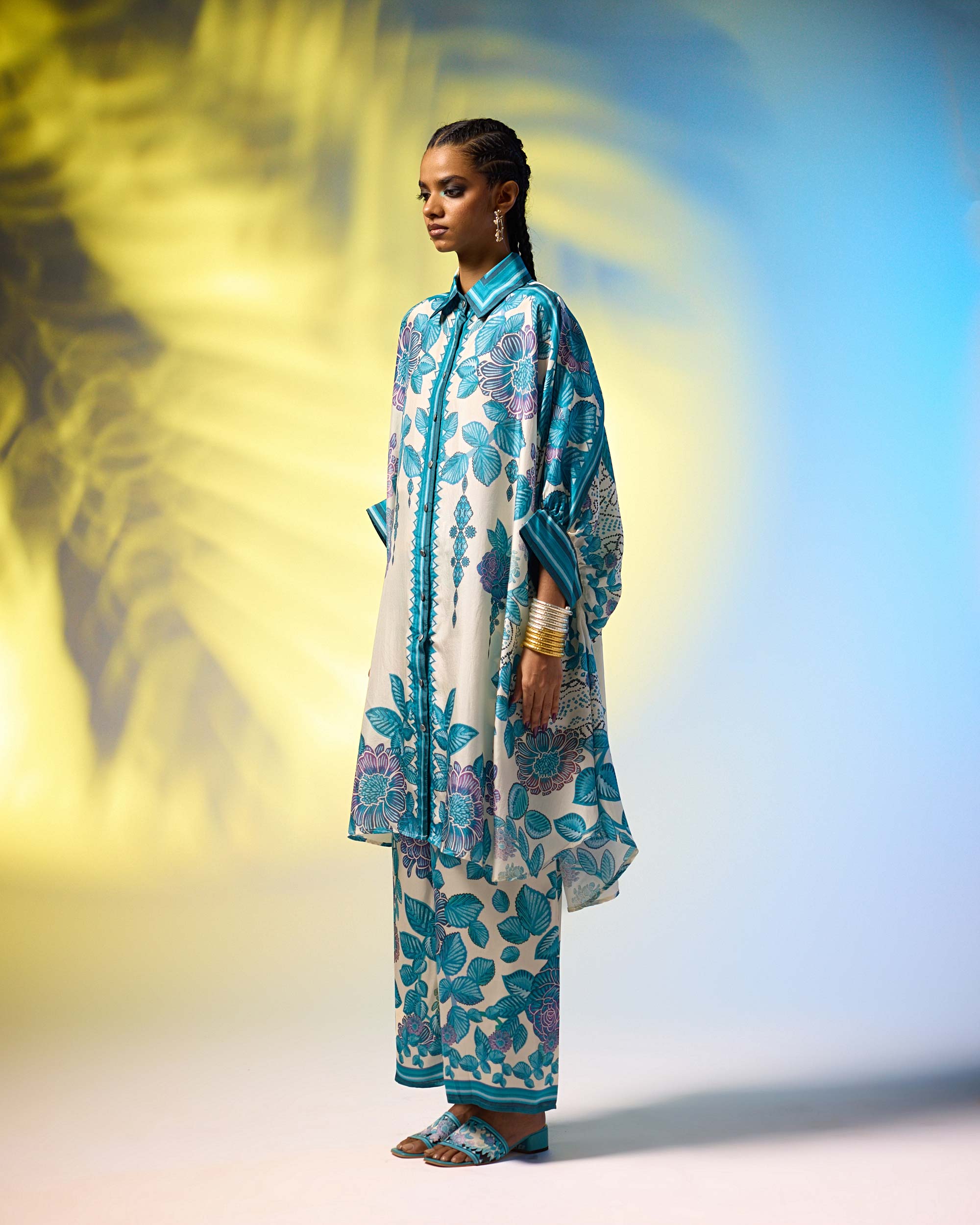 Jamaica : Kamara - Ivory/Blue