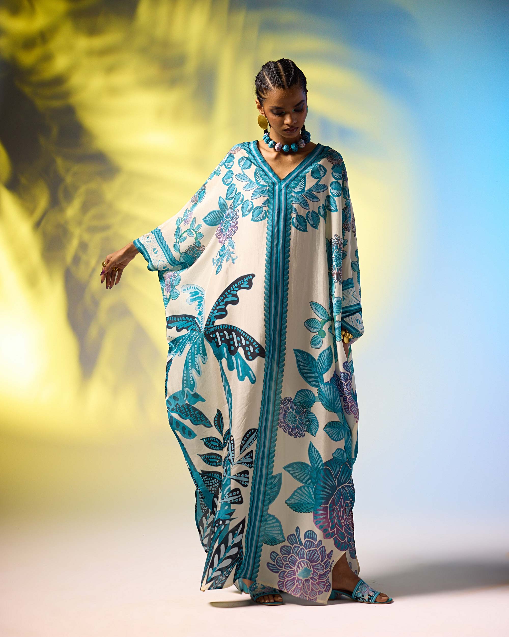 Jamaica : Verusha - Ivory/Blue
