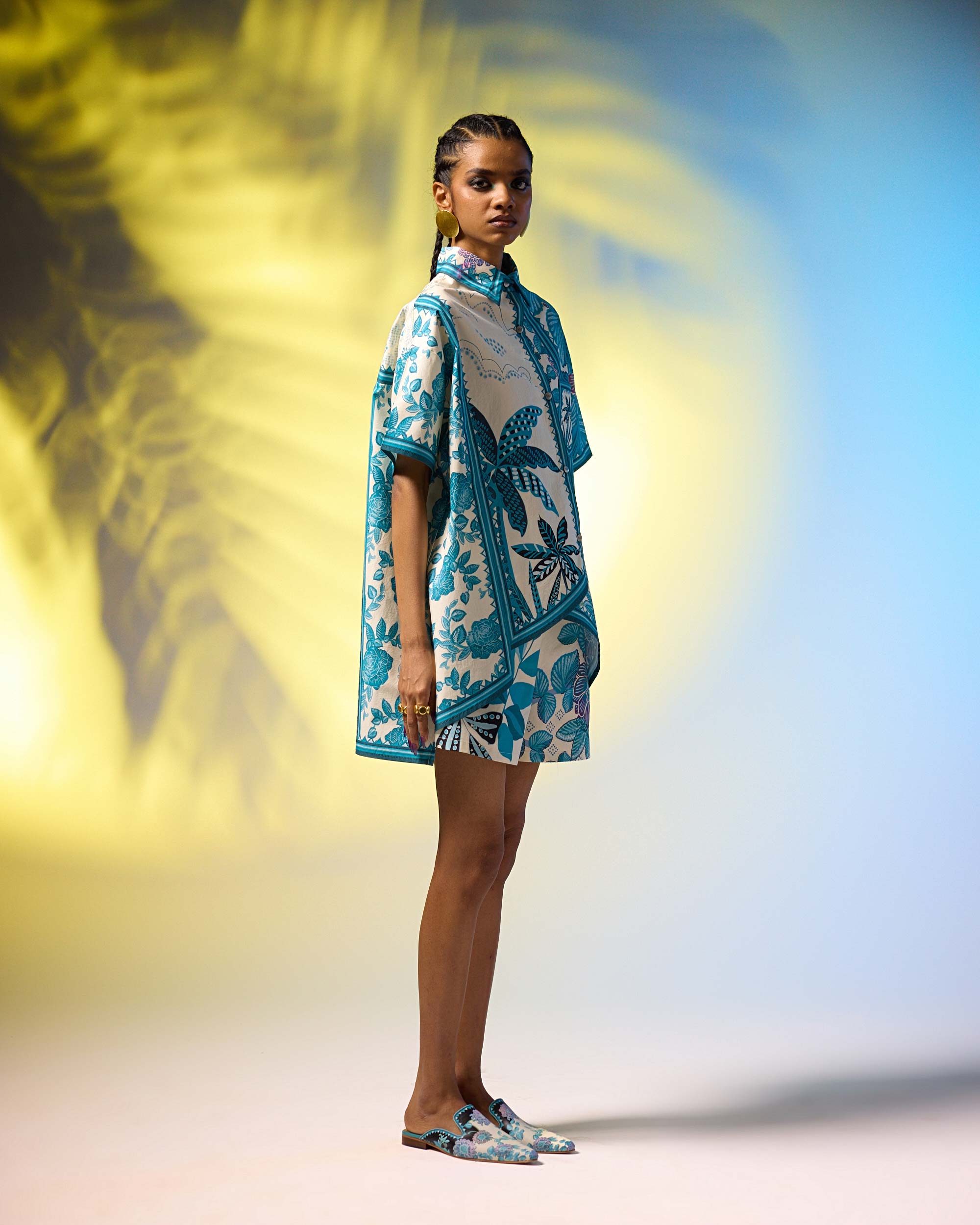 Jamaica : Khadija - Ivory/Blue