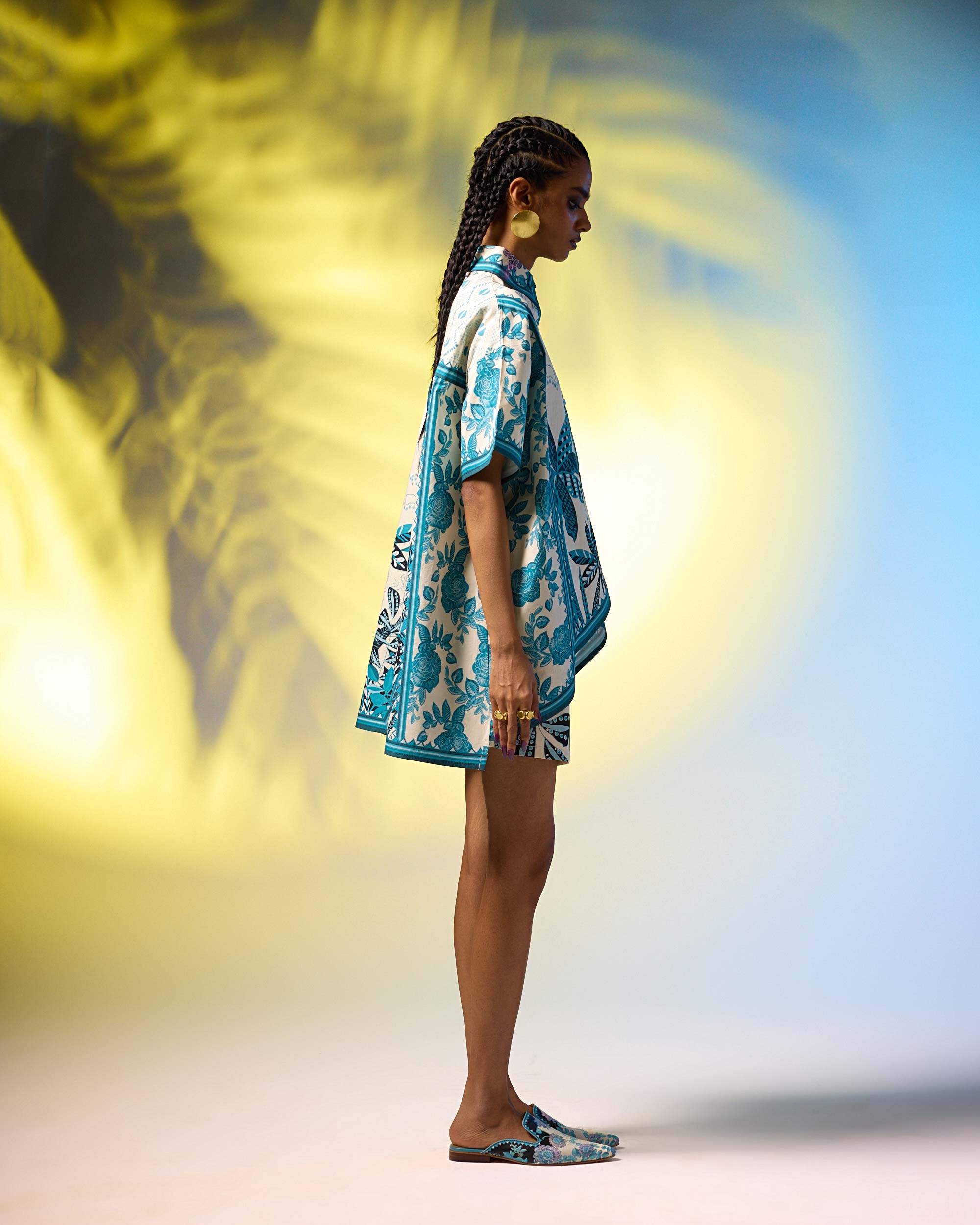 Jamaica : Khadija - Ivory/Blue