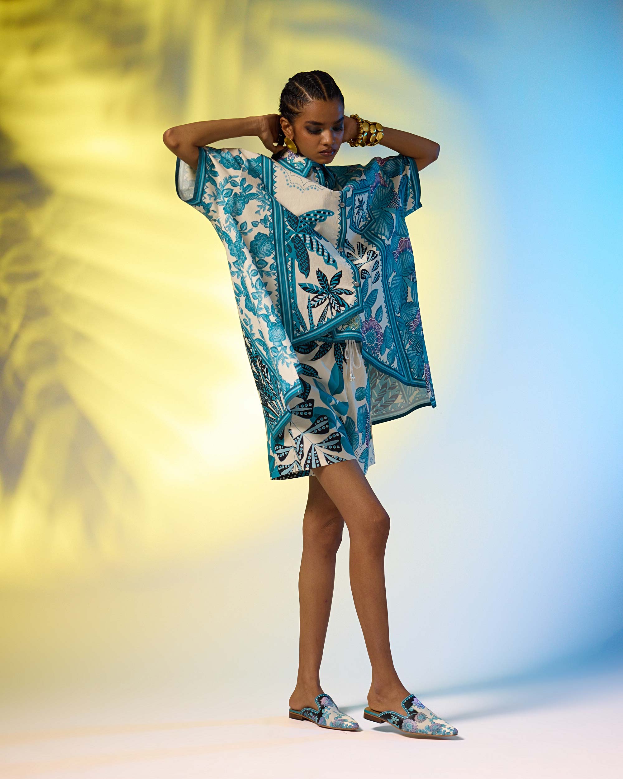Jamaica : Khadija - Ivory/Blue