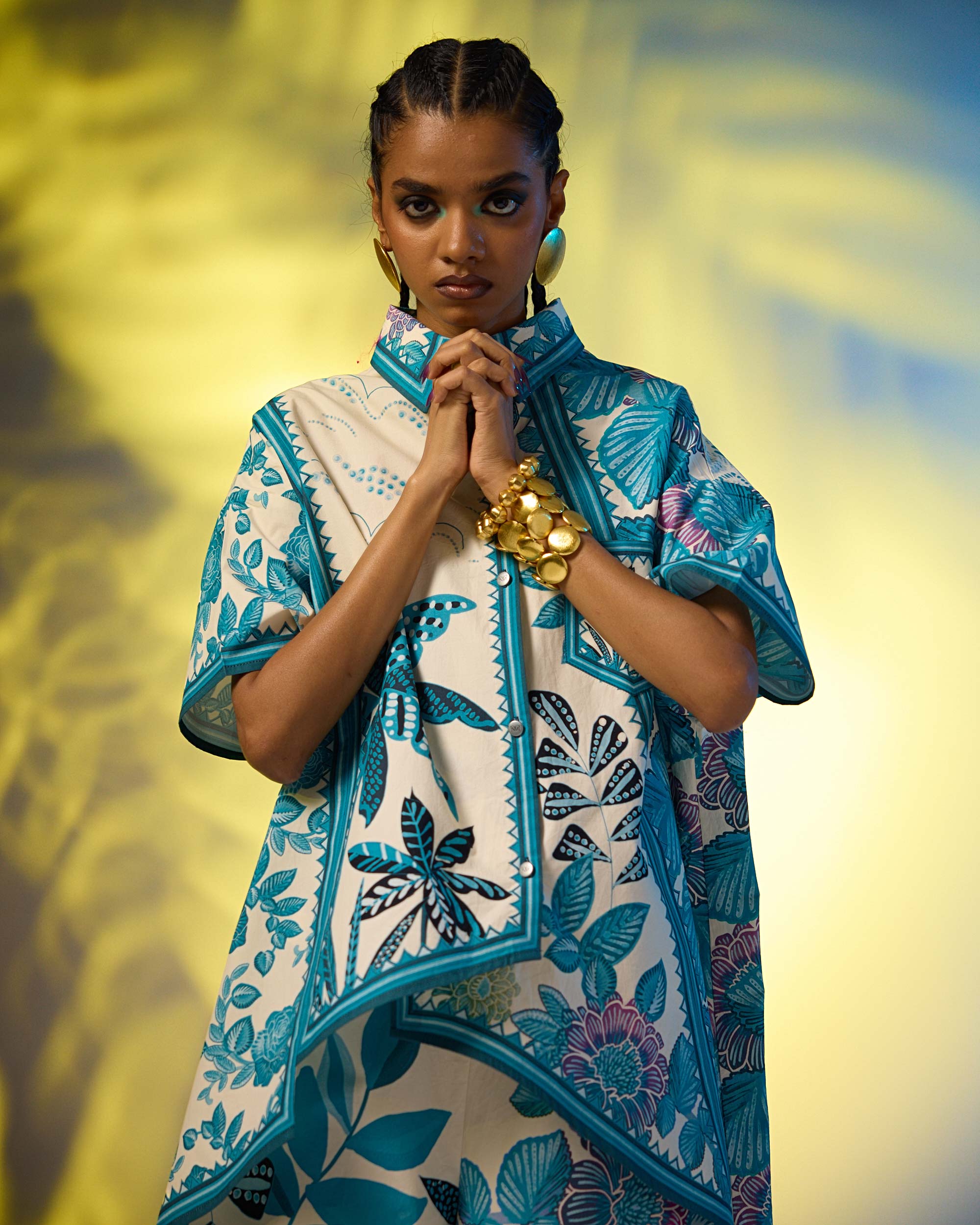 Jamaica : Khadija - Ivory/Blue