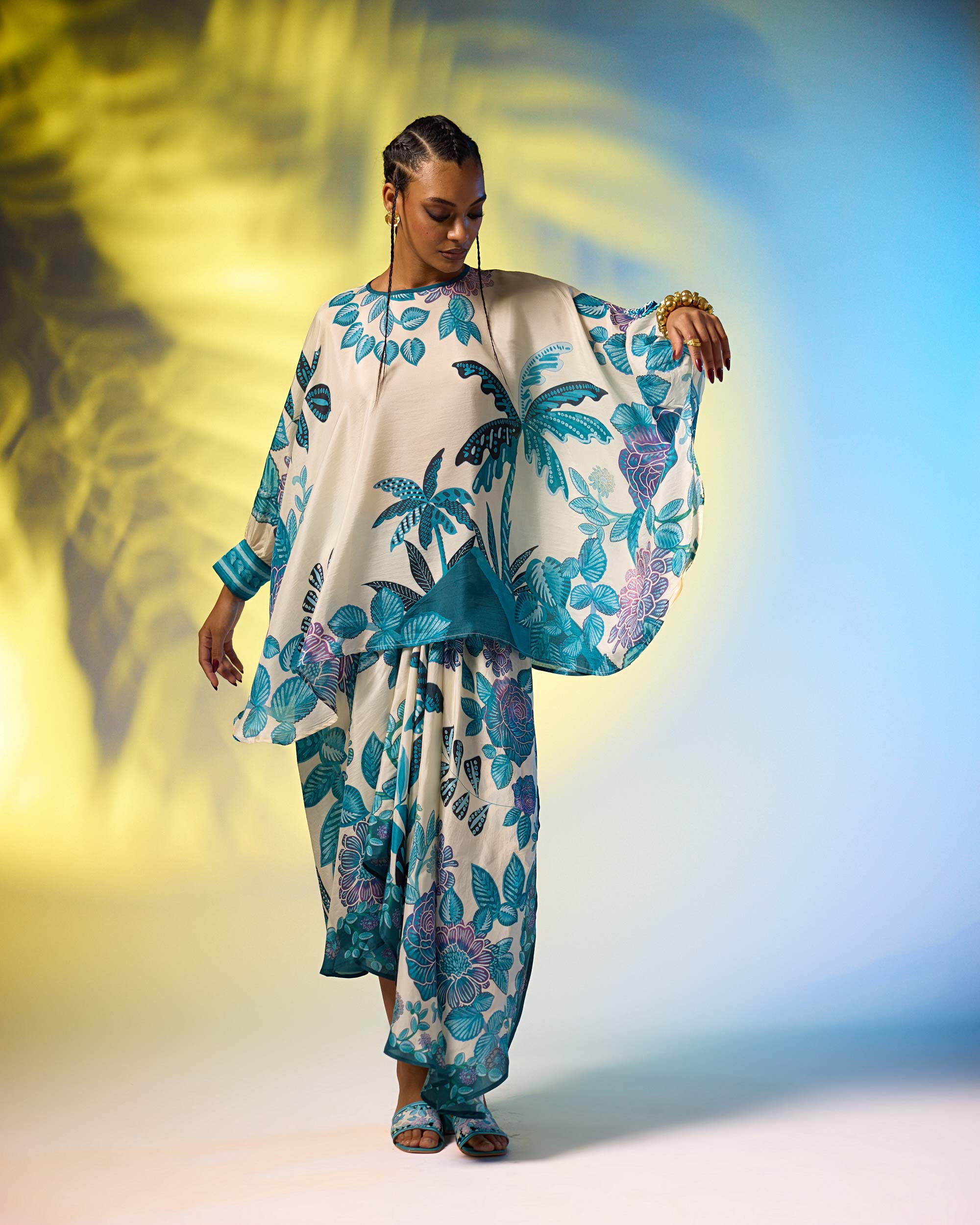 Jamaica : Colette - Ivory/Blue