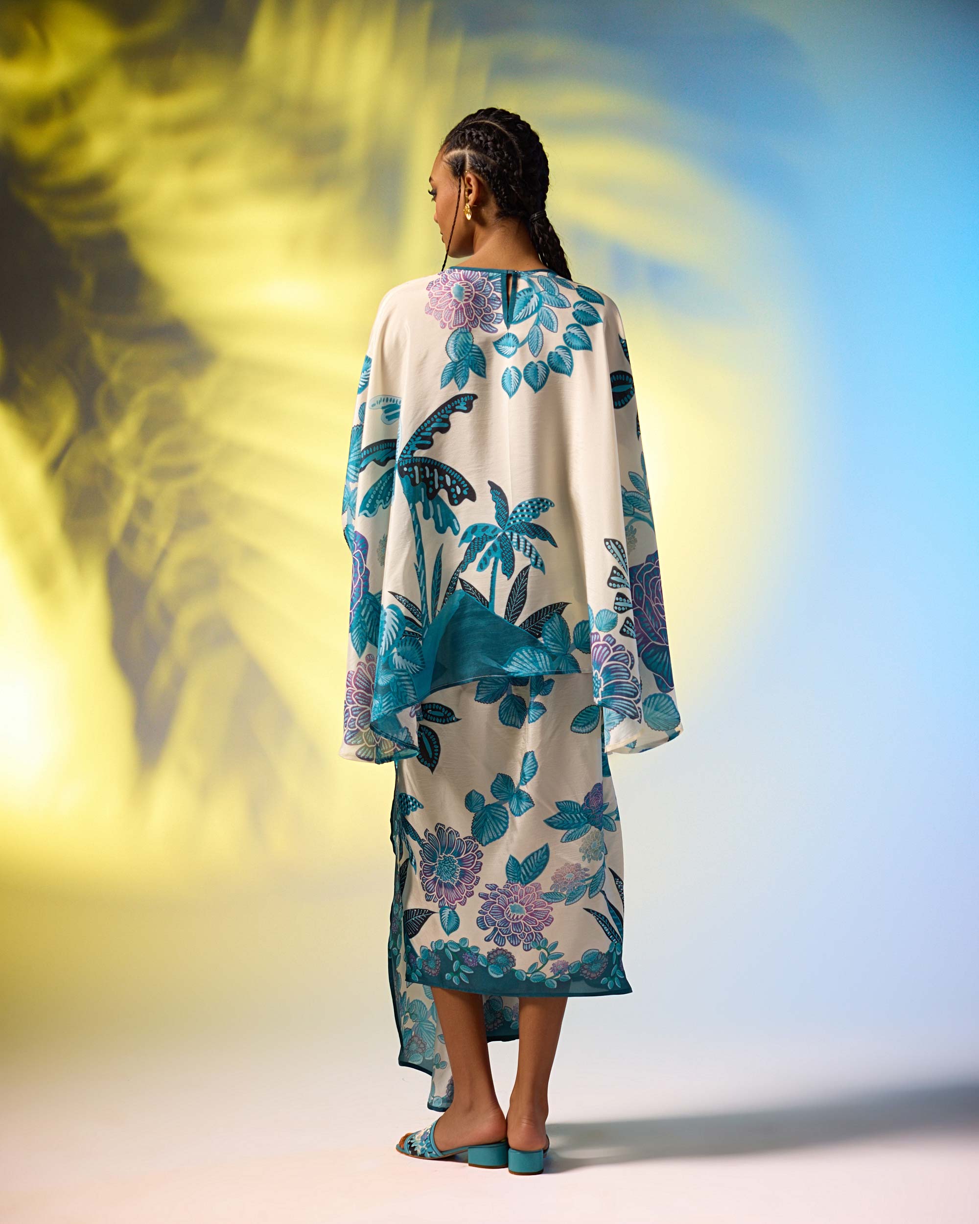 Jamaica : Colette - Ivory/Blue